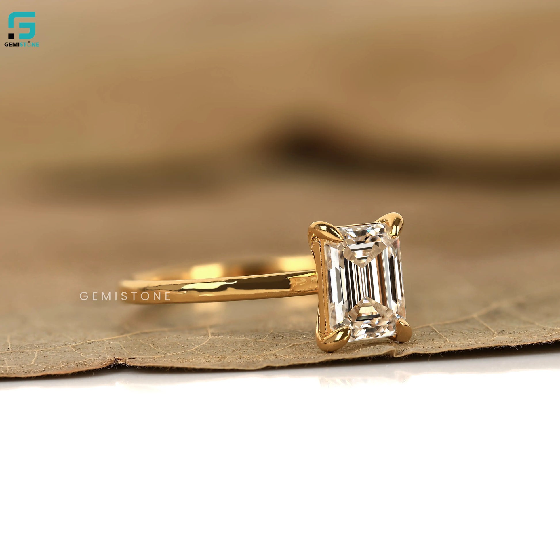 3CT Emerald Lab Grown Wedding Annivasary Ring For Her