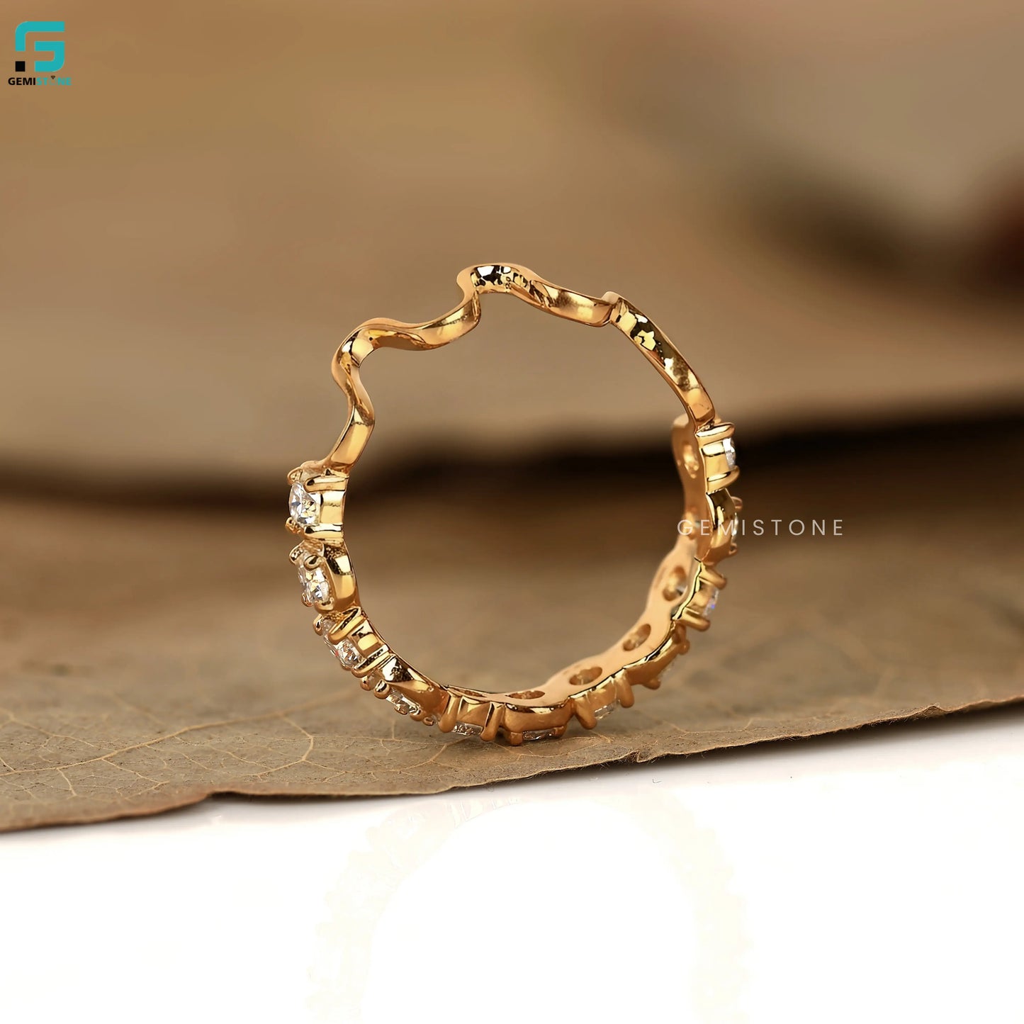 3MM Round Lab Grown Diamond Diamond Wedding Band For Women