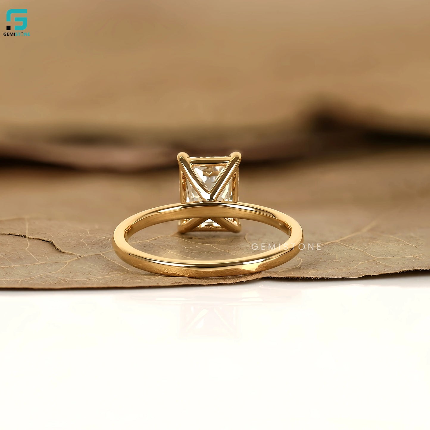 Lab Grown Diamond Radiant Cut Solitare Wedding Ring