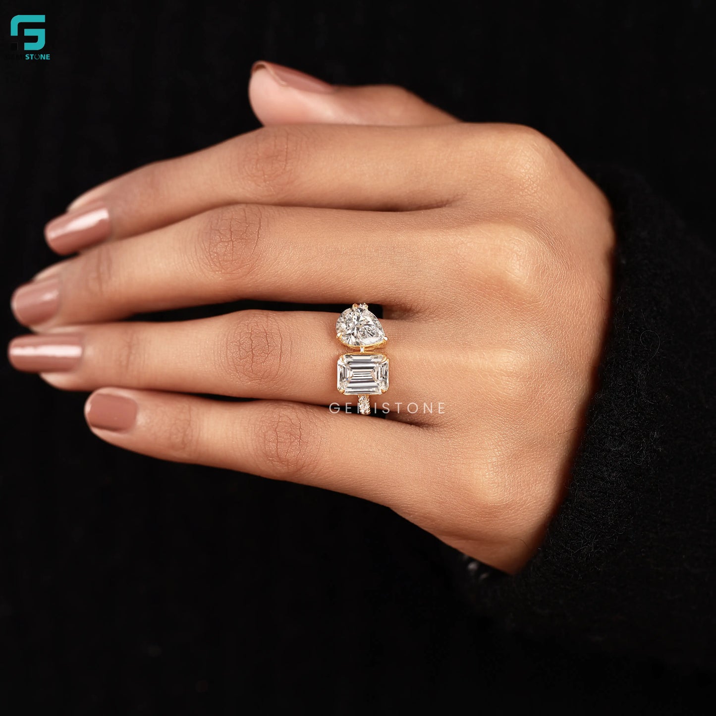 4CT Emerald And Pear Lab Diamond Toi Et Moi Ring For Women