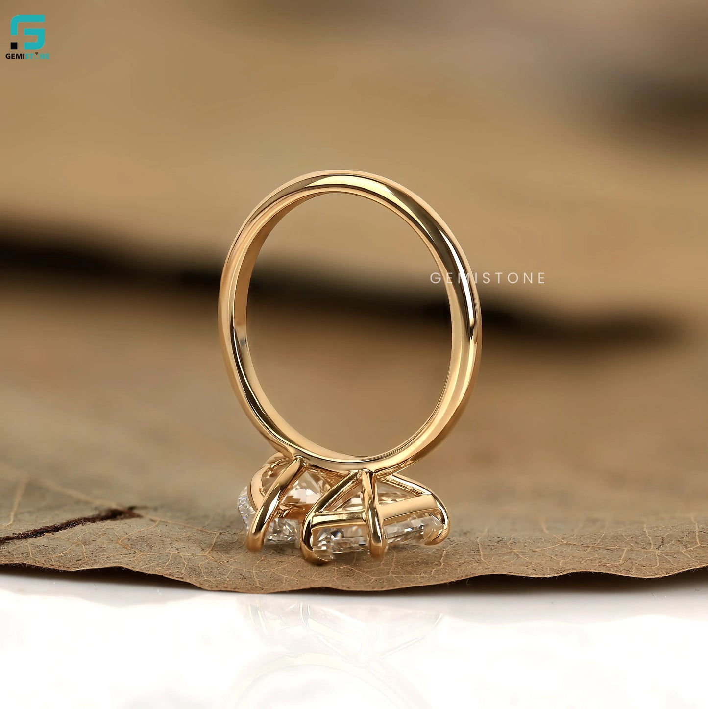 4CT Pear And Emerald Toi Et Moi Lab Grown Diamond Ring 