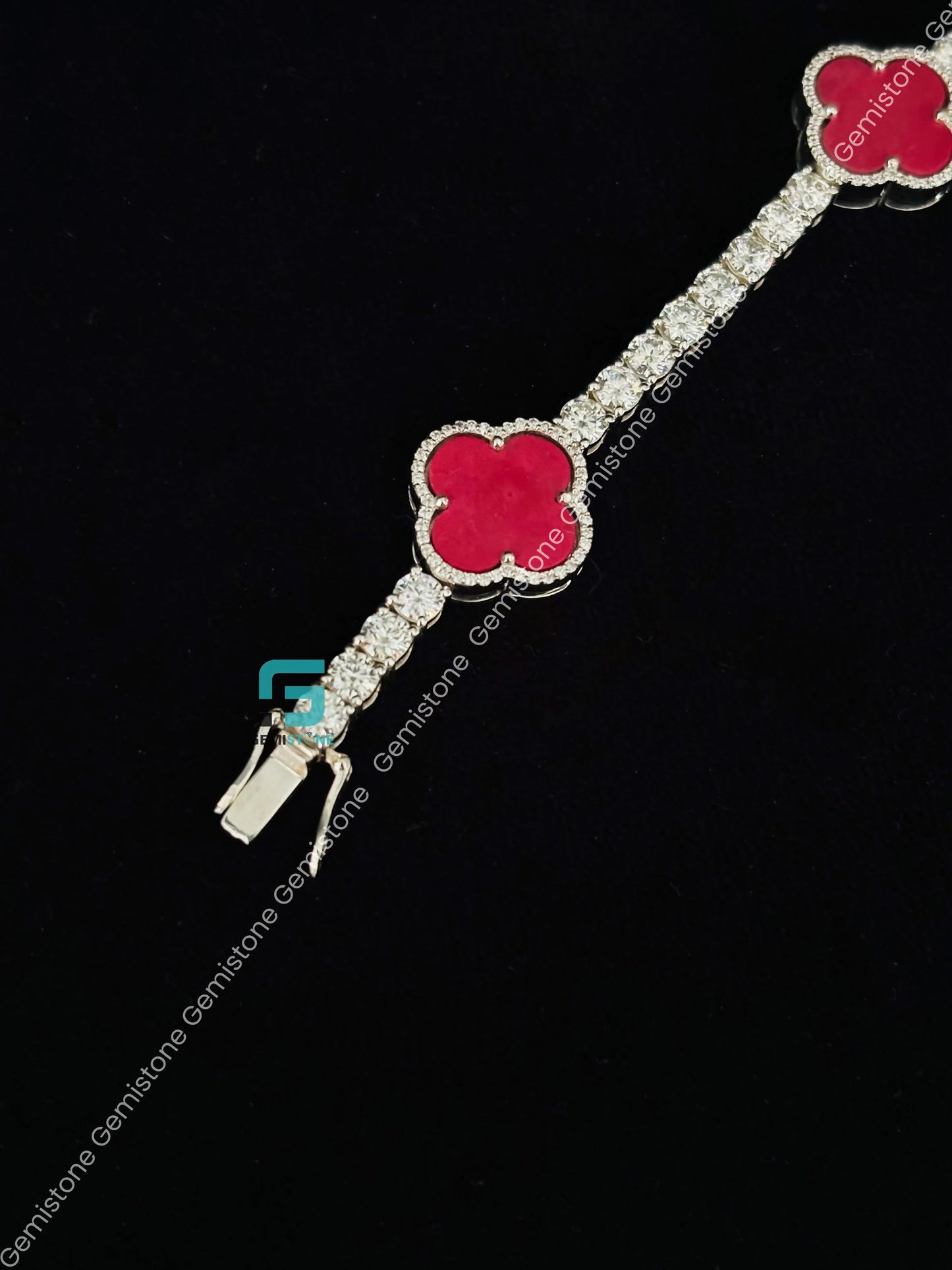 4 Clover Moissanite Bracelet