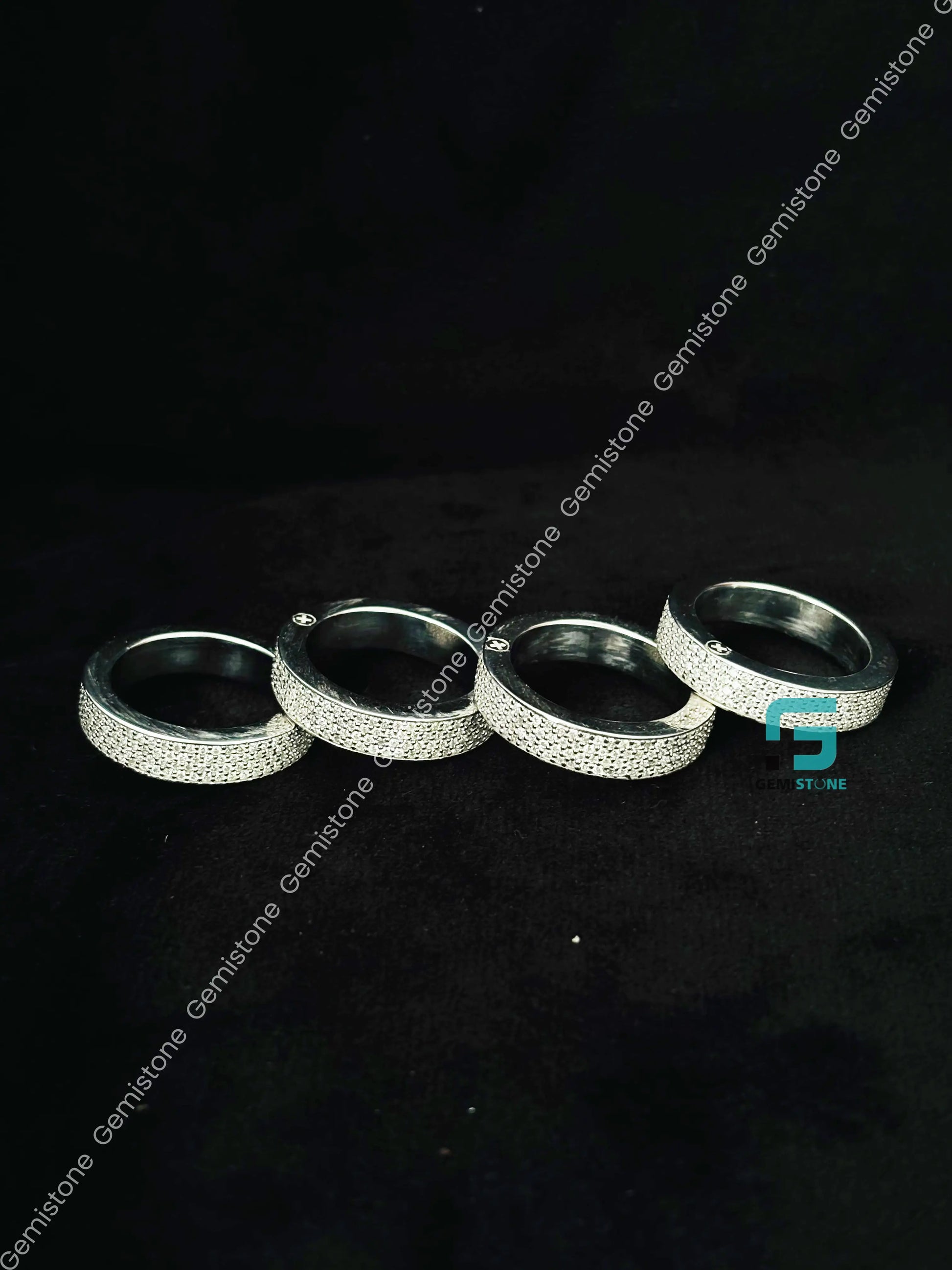 4 Finger Moissanite Diamond Ring