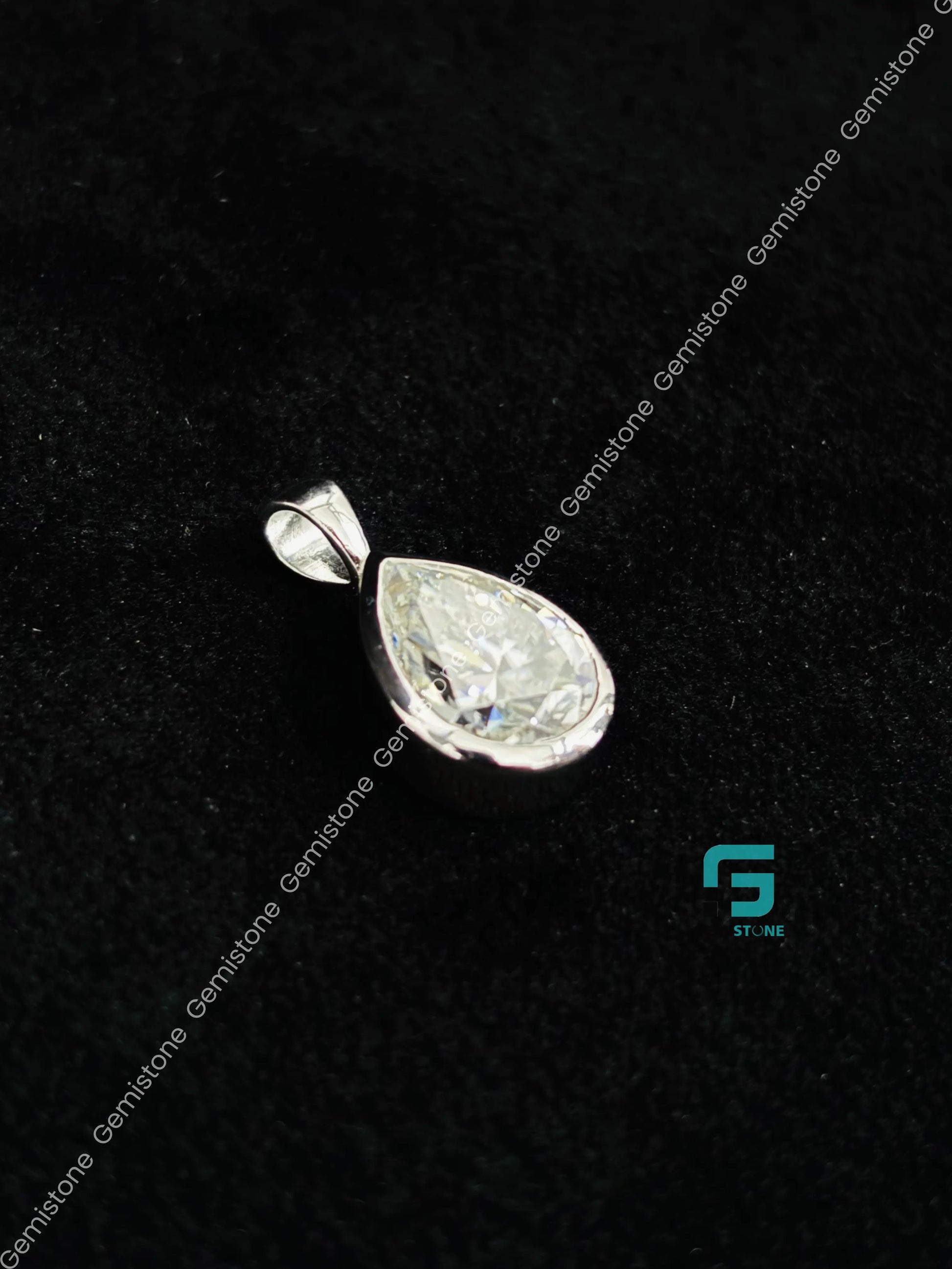 5CT Pear Cut Bezel Set Moissanite Pendant For Women