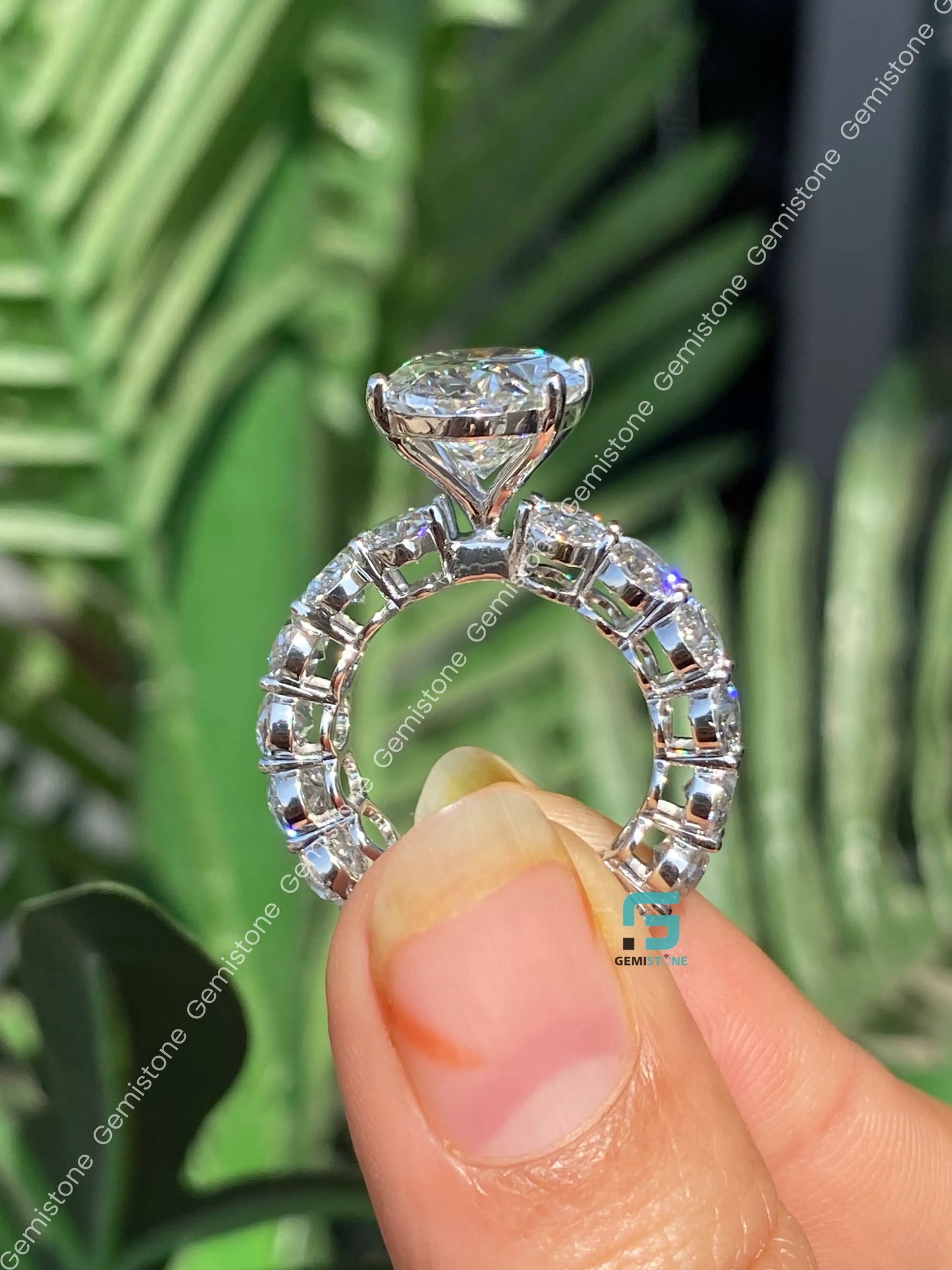 6CT Big Oval Moissanite Wedding Ring For Women