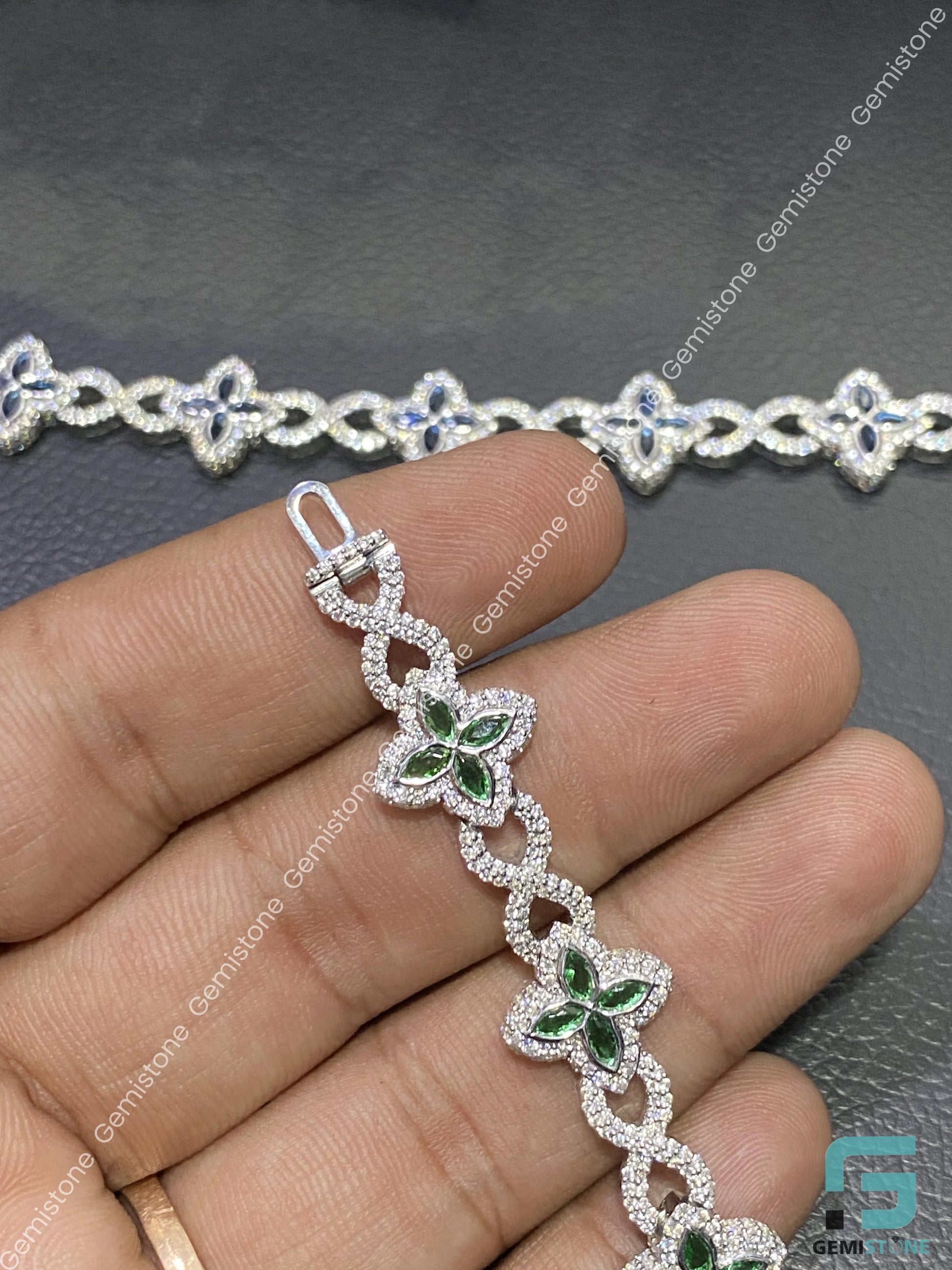 7 Clover Moissanite Diamond Hip Hop Bracelet