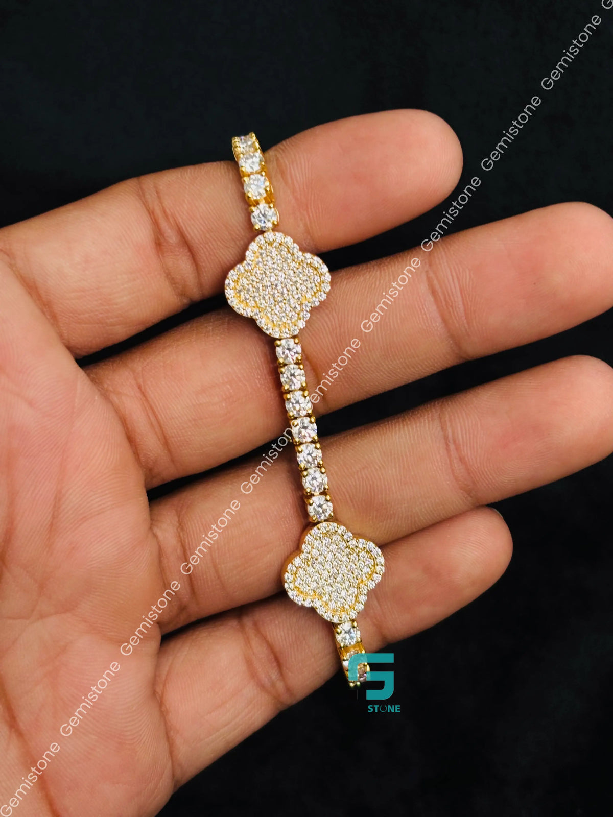 925 Silver Studded Tennis Moissanite Diamond Clover Bracelet