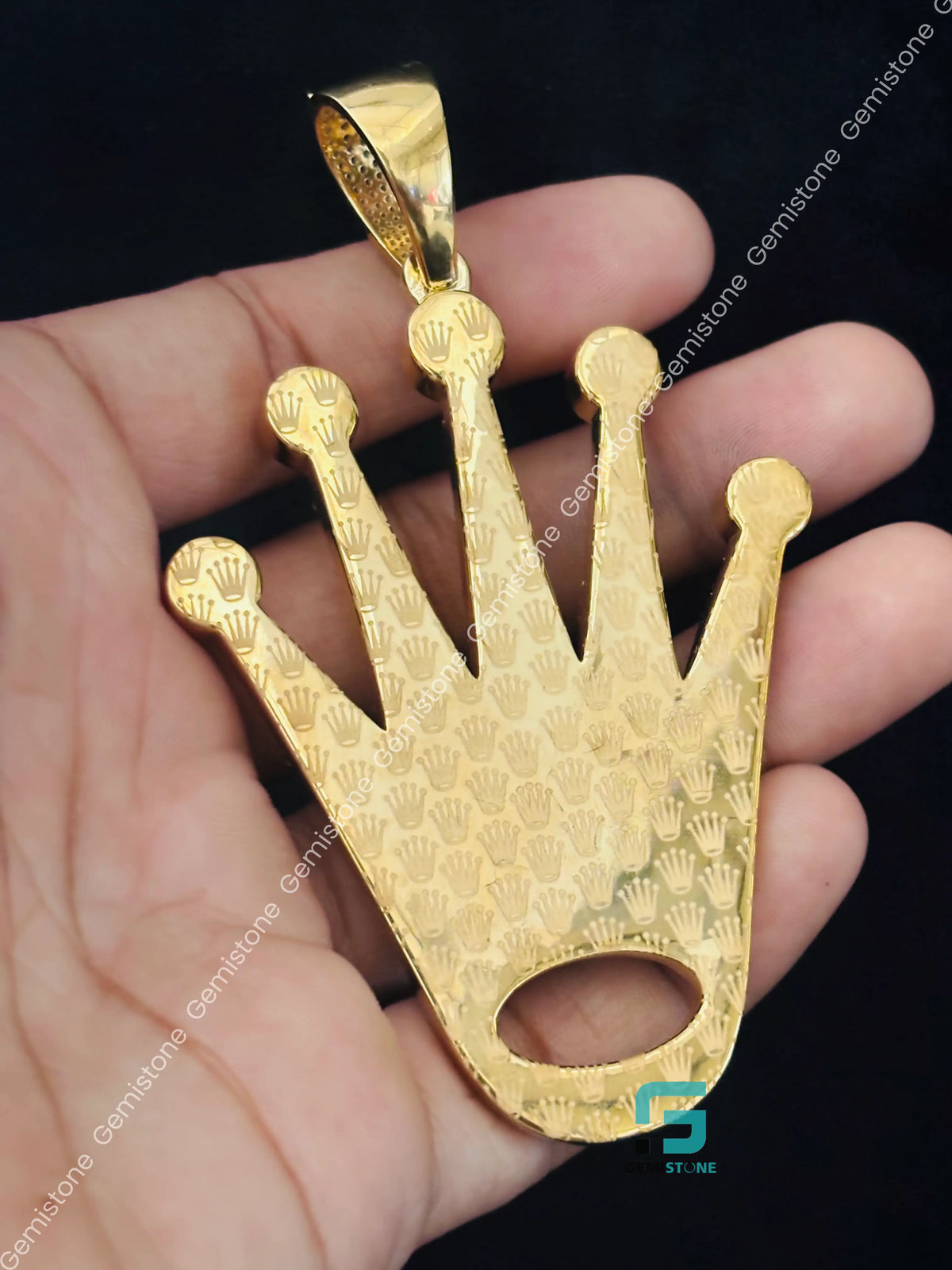 Baguette and Round Moissanite Roli Crown Shape Pendant