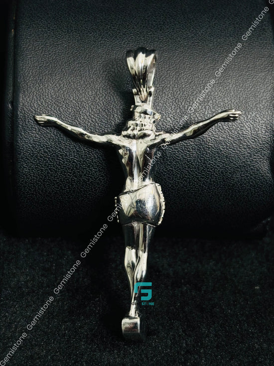 925 Sterling Silver Round Cut Moissanite Jesus Pendant For Unisex