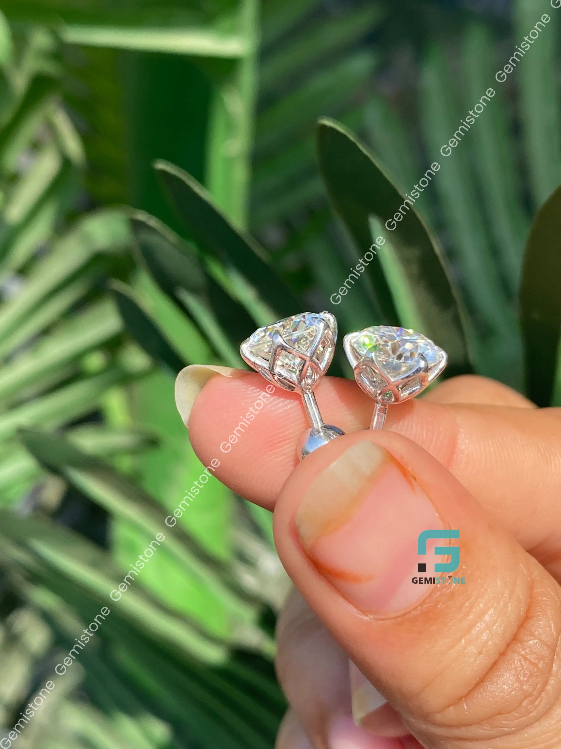 925 Silver Diamond Solitaire Studs Earrings