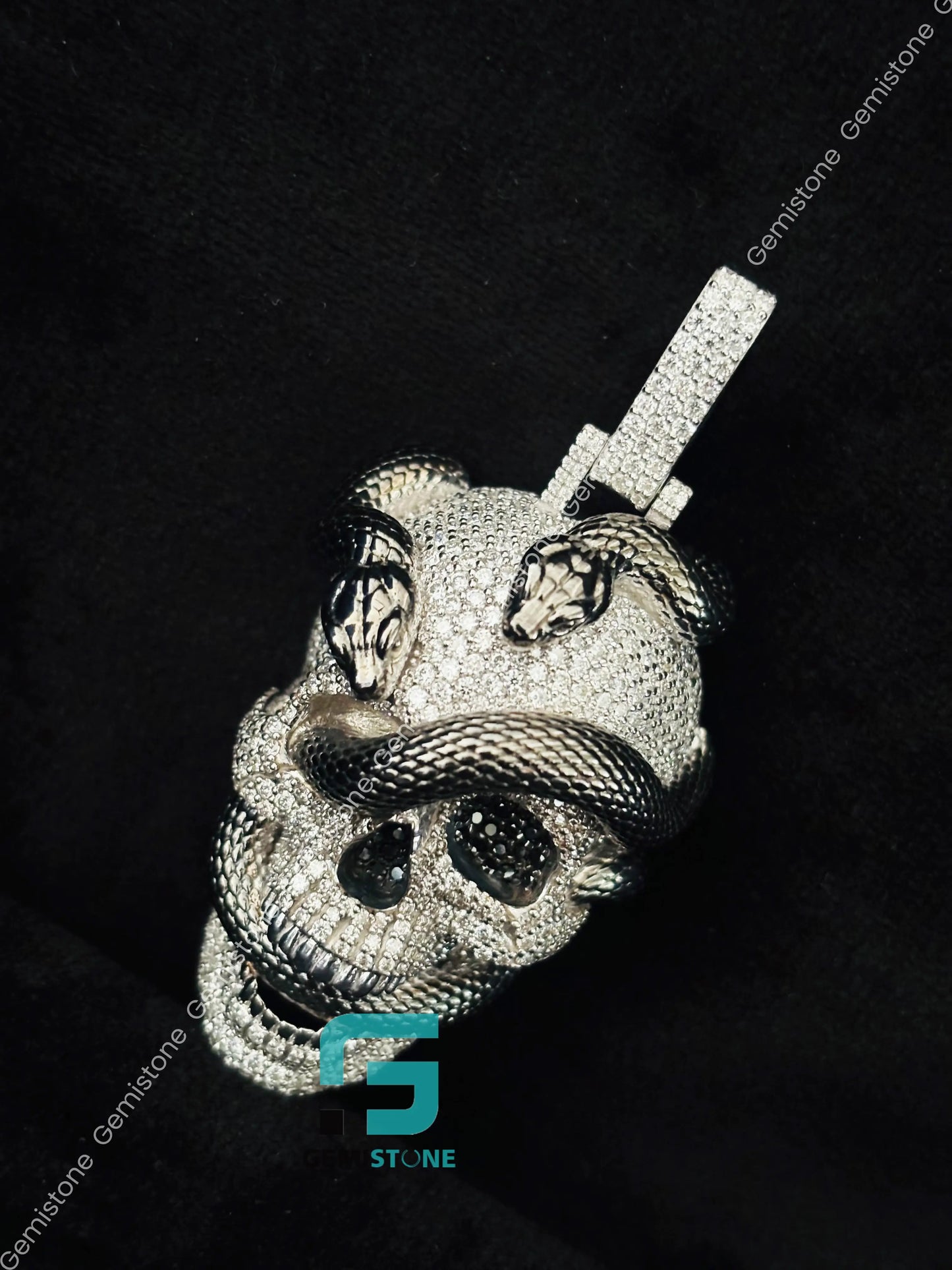 925 Silver Head Skull Moissanite Pendant For Men