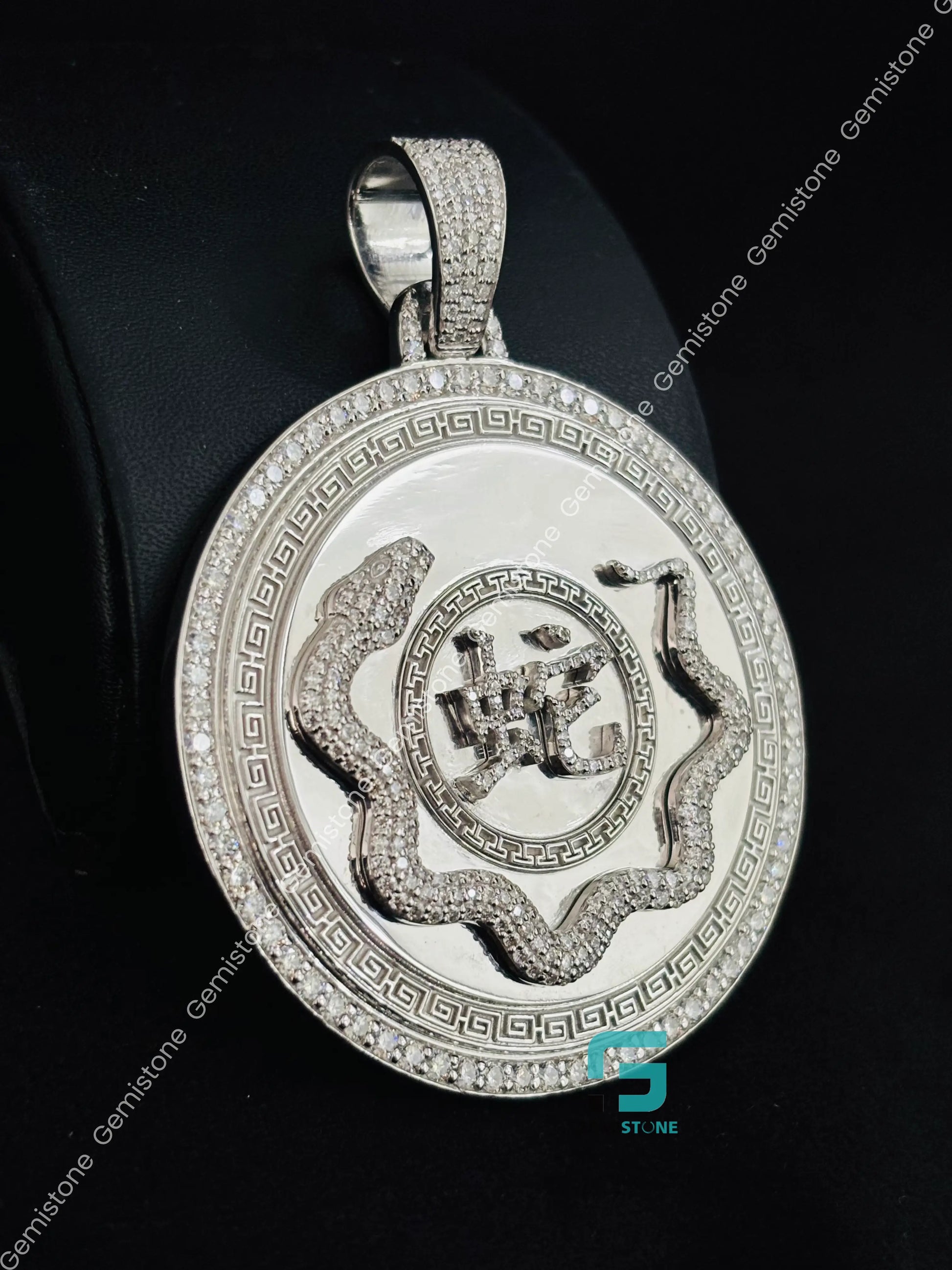 925 Stereling Silver Hip Hop Moissanite Snake Shape Disk Pendant