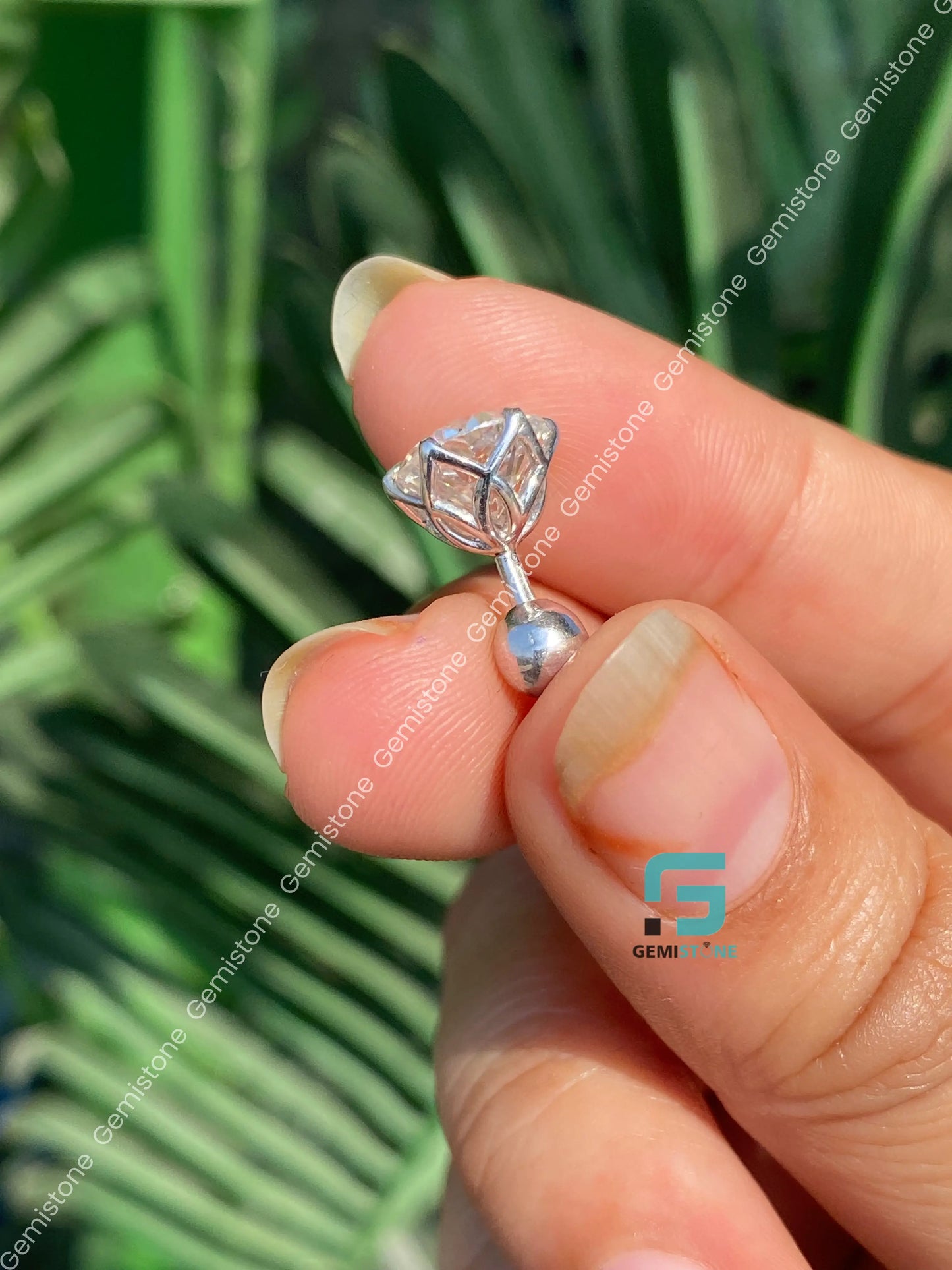925 Sterling Silver Moissanite Solitaire Studs Earrings
