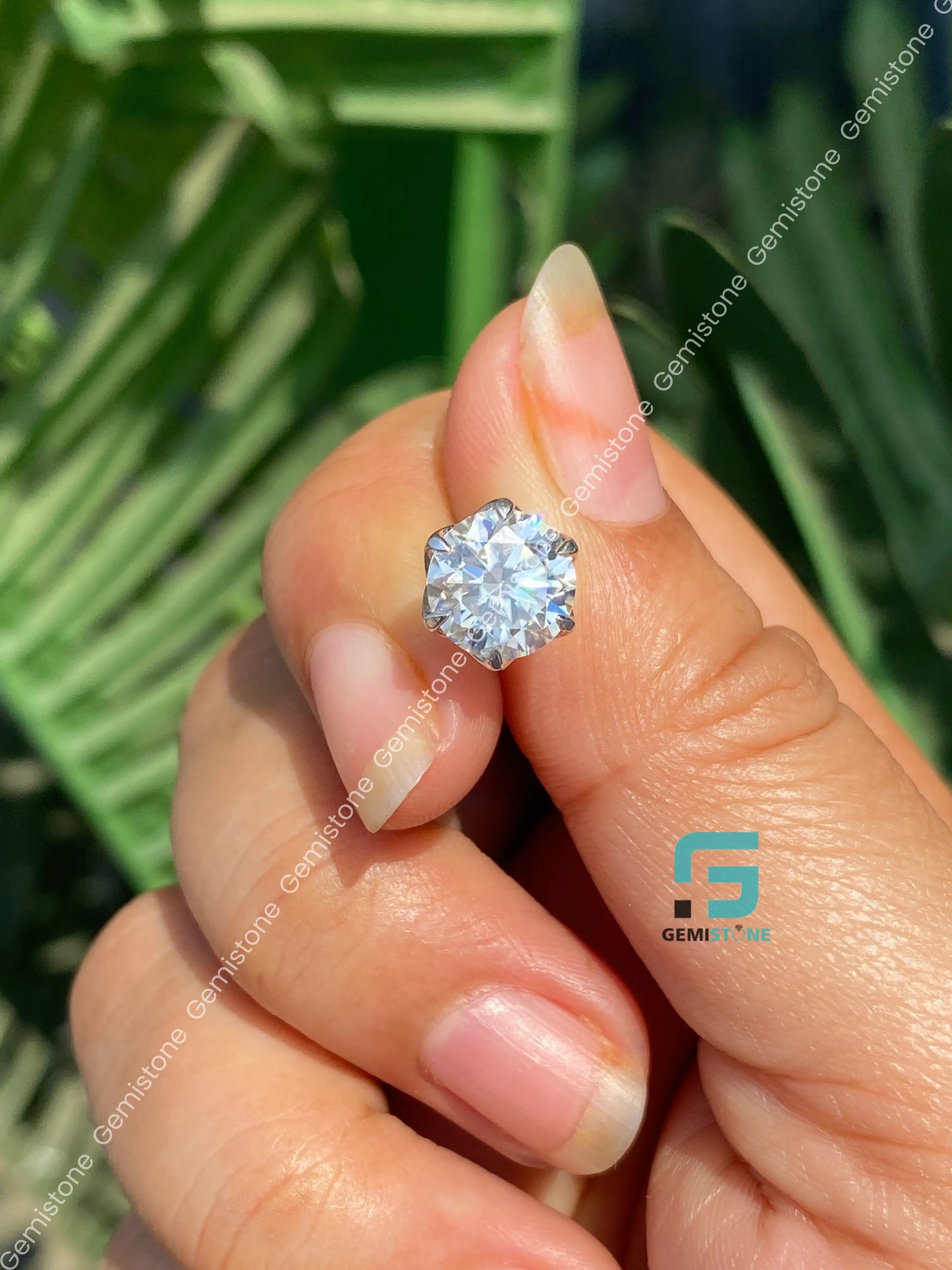 925 Sterling Silver Moissanite Solitaire Studs Earrings For Her