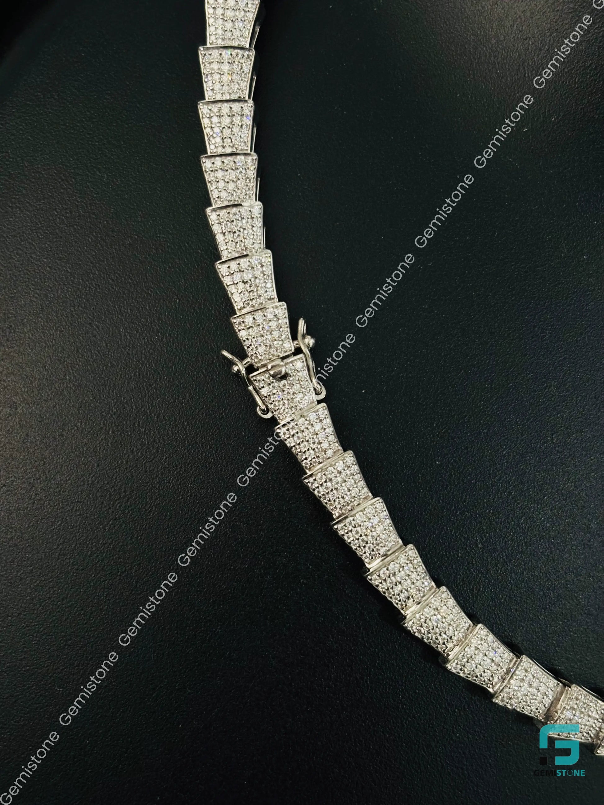 925 Sterling Silver Serpenti Round Cut Moissanite Diamond Necklace