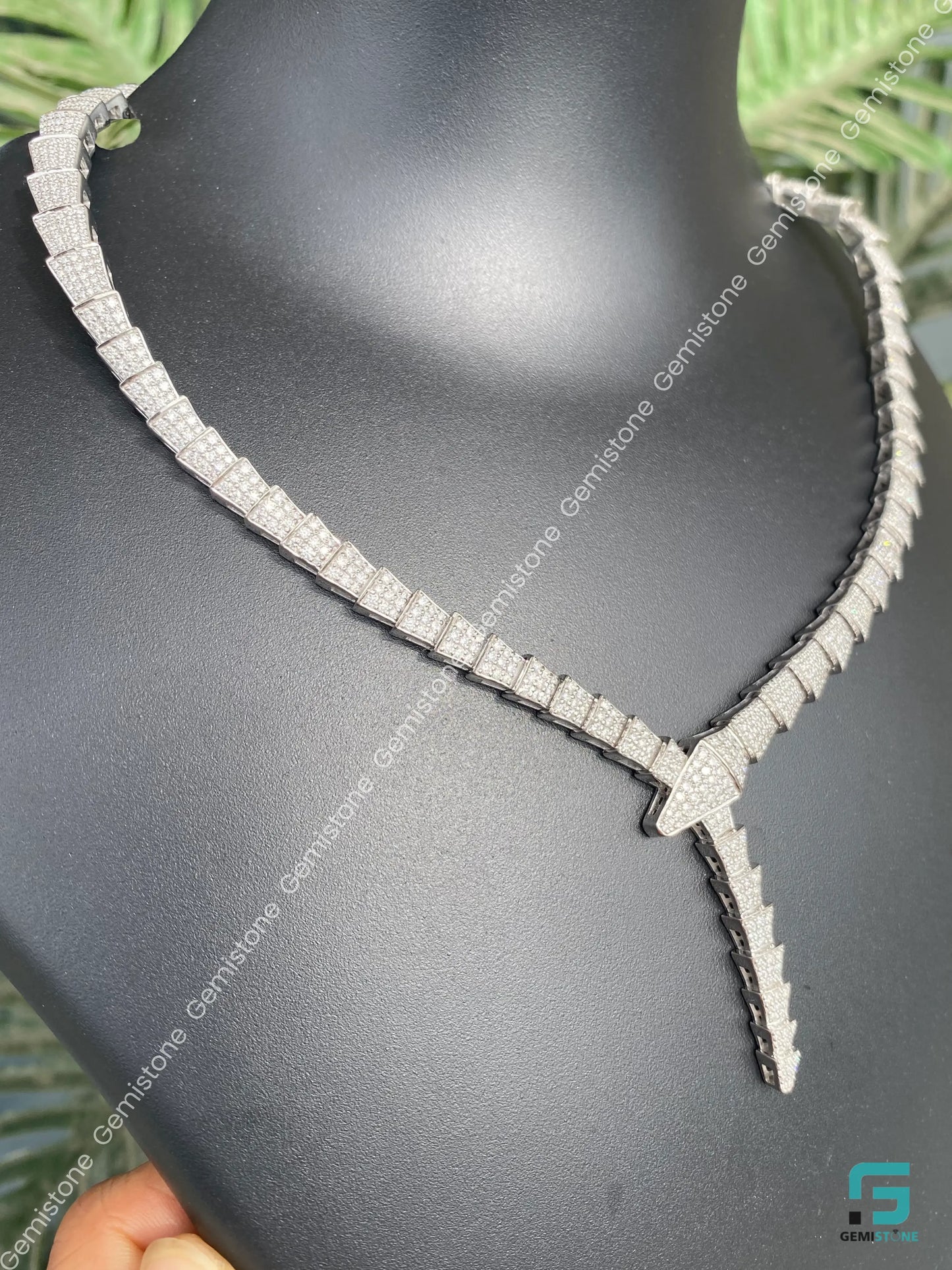 925 Sterling Silver Serpenti Round Cut Moissanite Diamond Necklace For Women