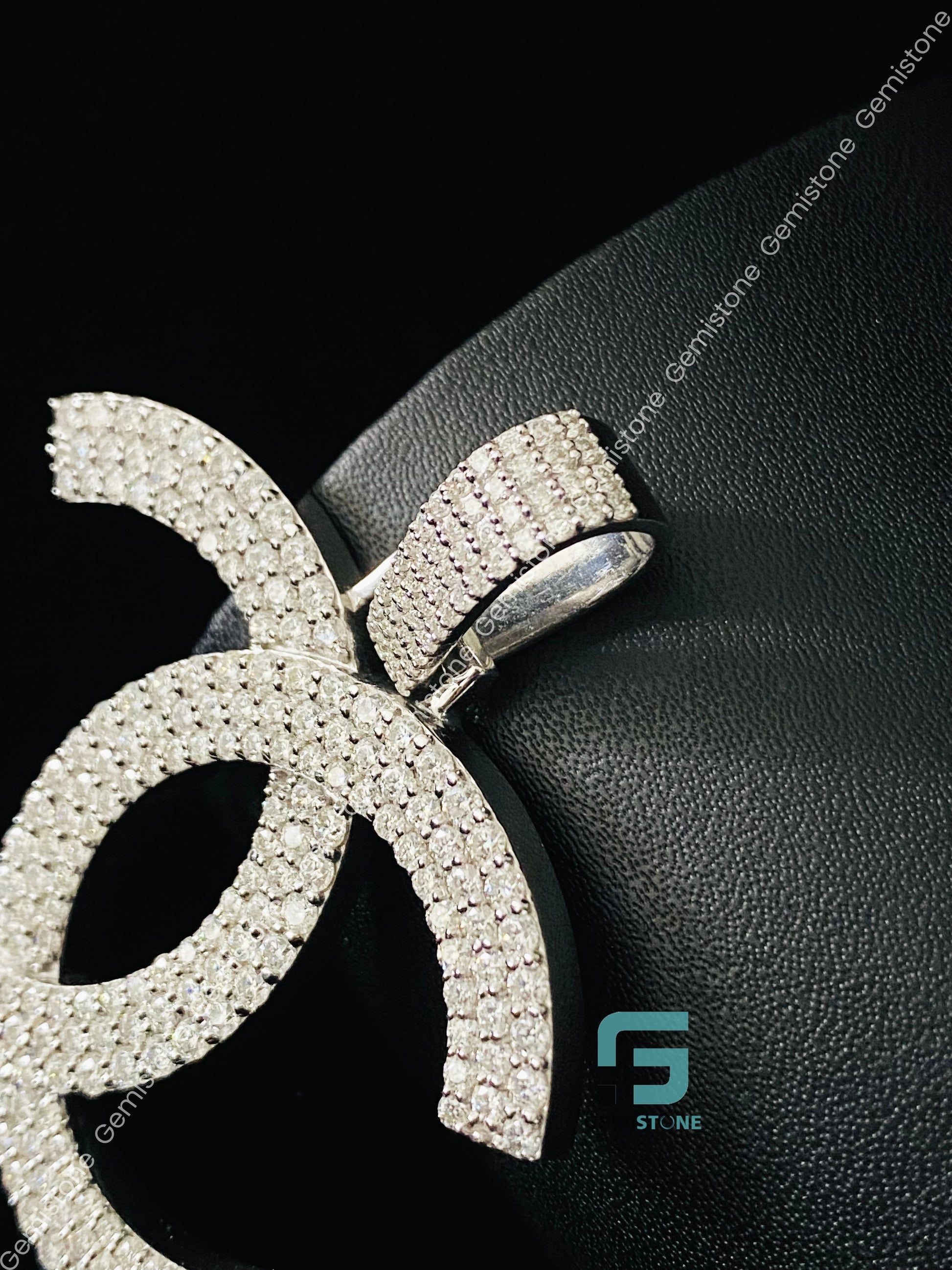 925 VVS Sterling Silver Luxury Iced Out Pendant