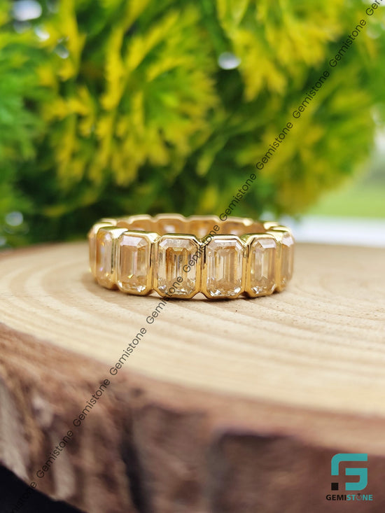 Bezel Setting Emerald Cut Canary Diamond Wedding Band
