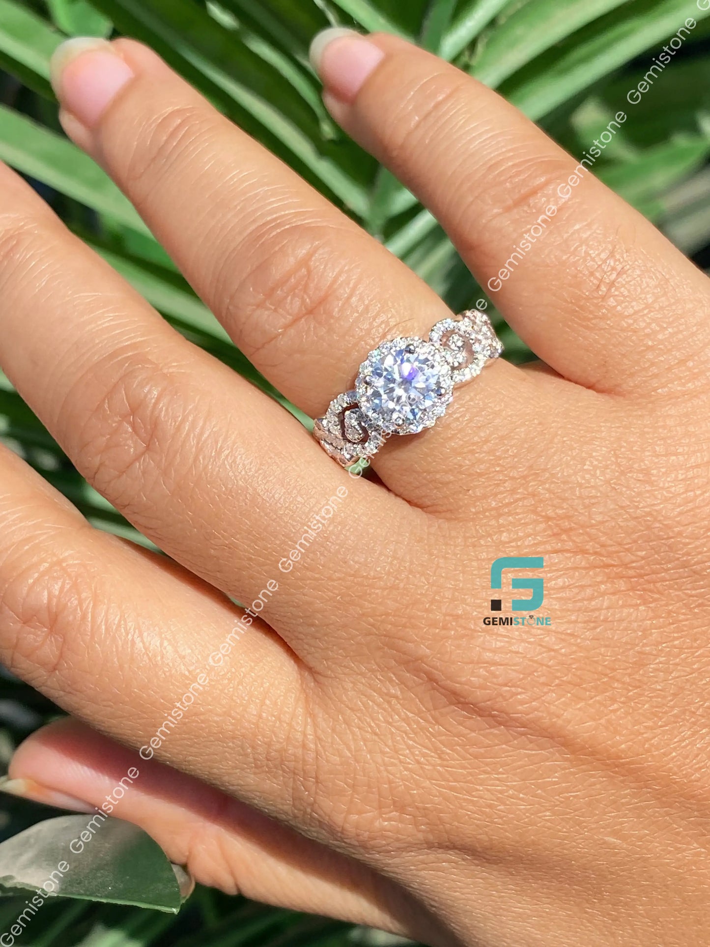 Art Deco Halo Engagement Ring Set For Women