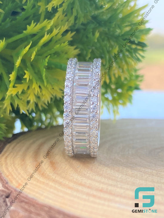 Baguette-Cut-Diamond-Ring