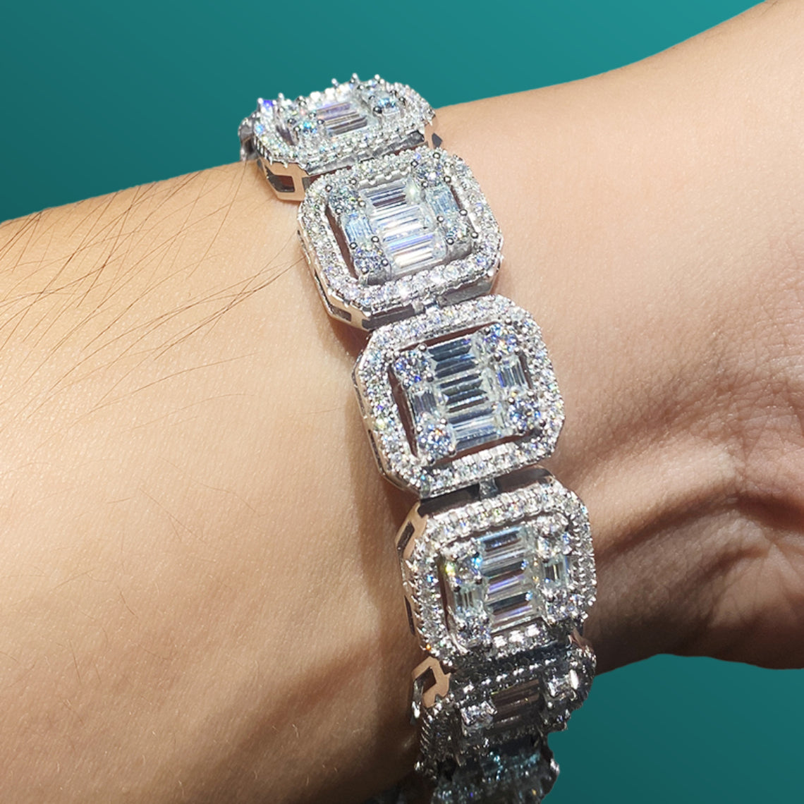 Baguette-Diamond-Tennis-Bracelet