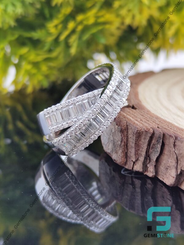 VVS Diamond Round and Baguette Crossover Ring | Criss Cross Diamond Wedding Band