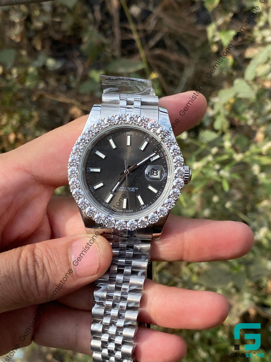 Black-Dial-VVS-Diamond-Bezel-Watch