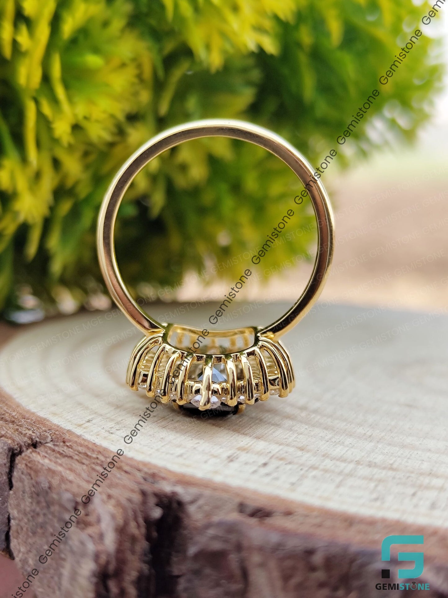 Black-Diamond-Halo-Ring