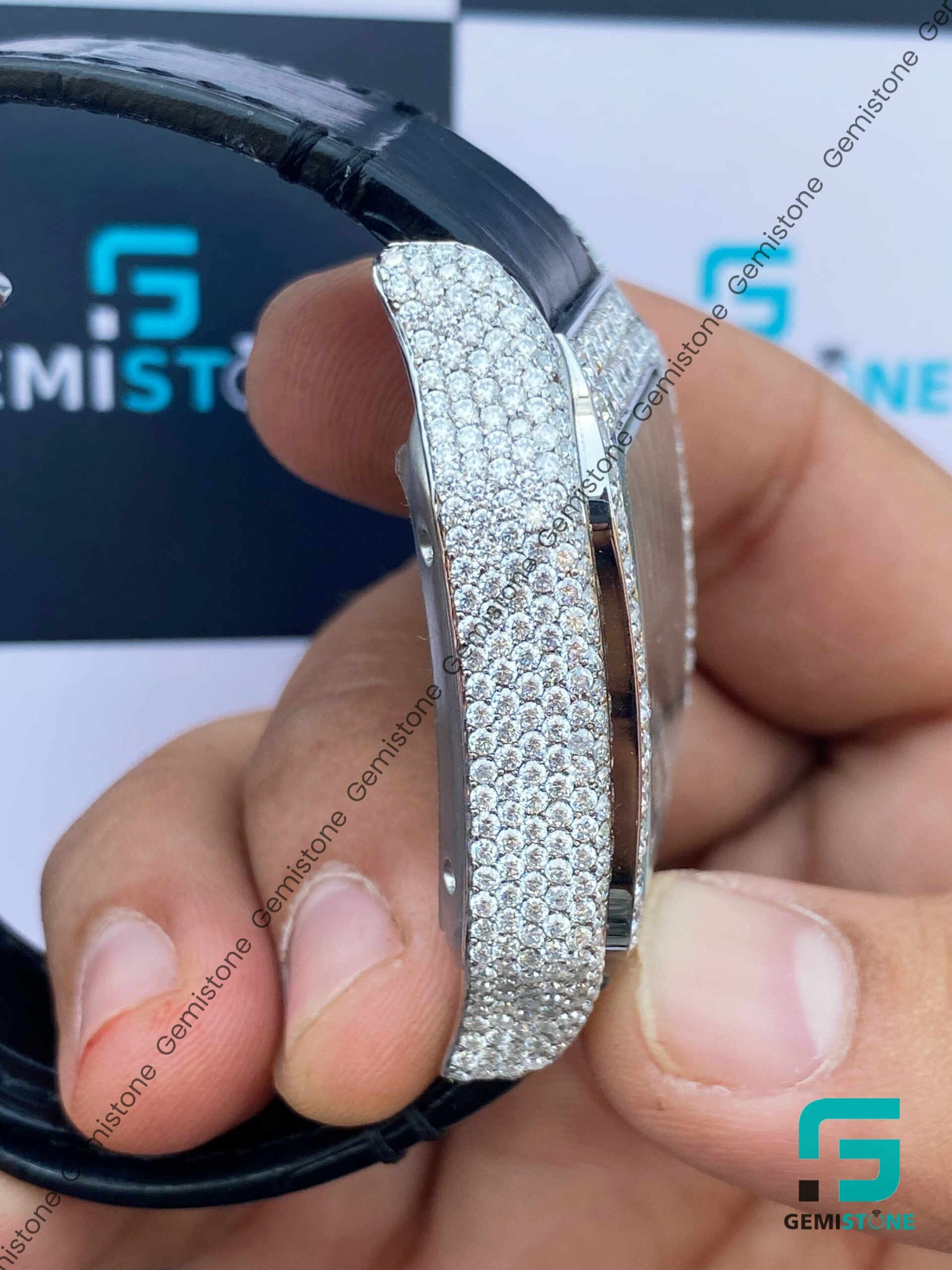 Black-Starp-Moissanite-Watch
