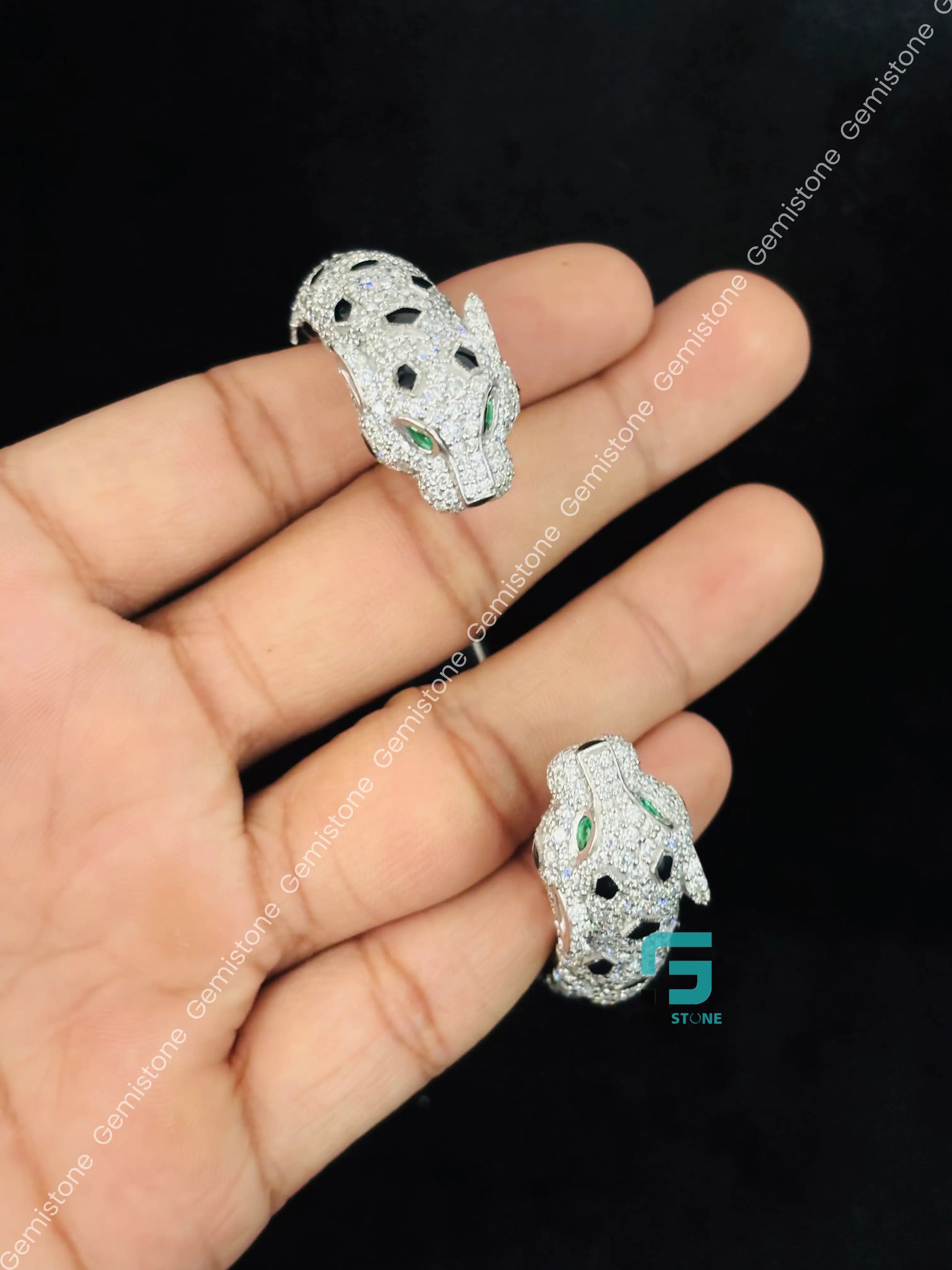 Black_ White Moisasanite Bracelet