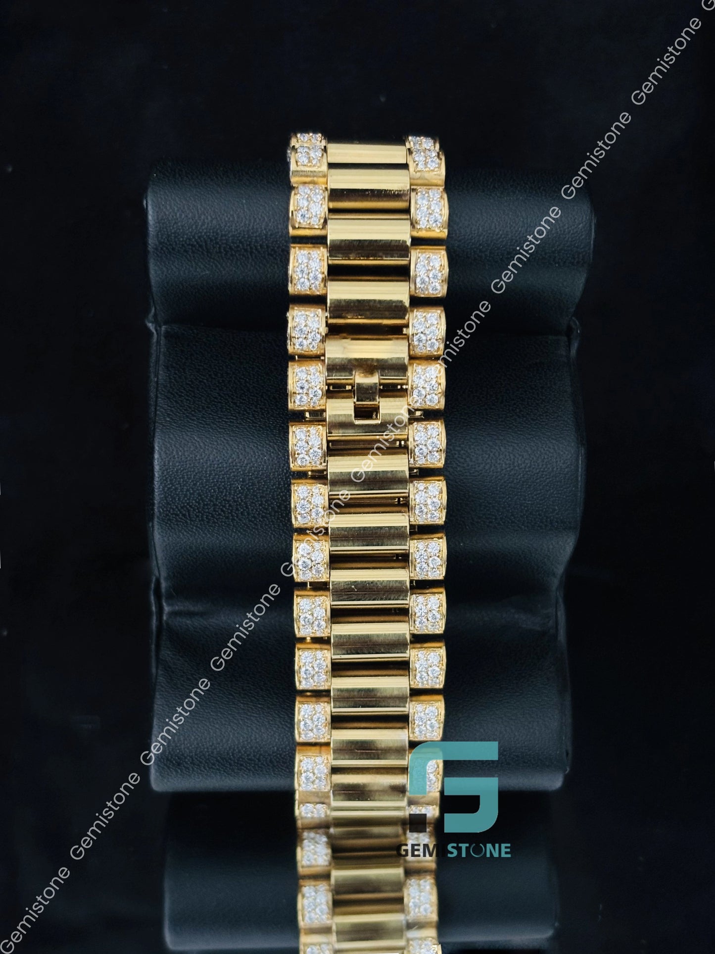 Bust Down Day Date Iced Out VVS Moissanite Watch