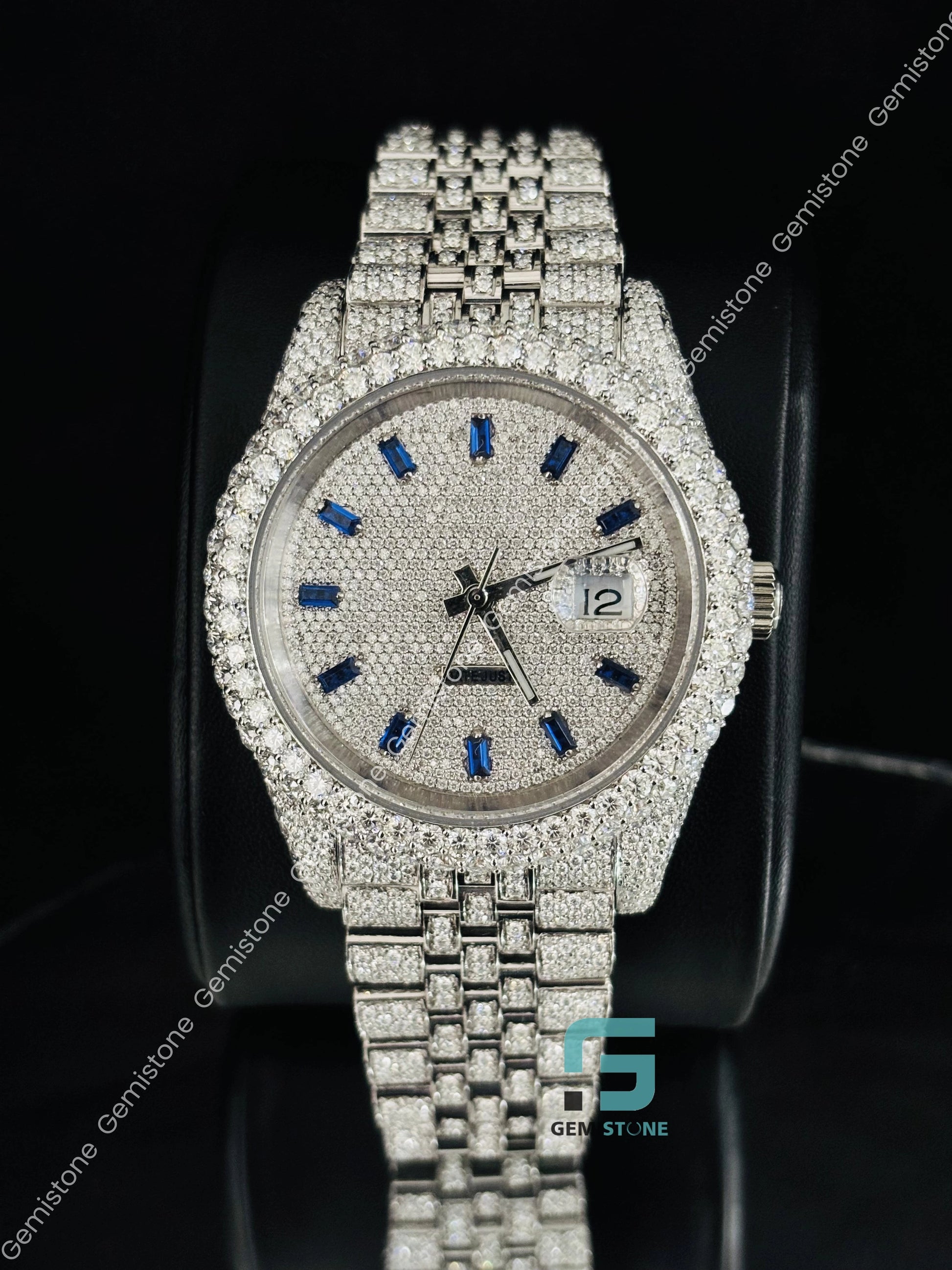 Bust Down Jubilee Strap Moissanite Watch