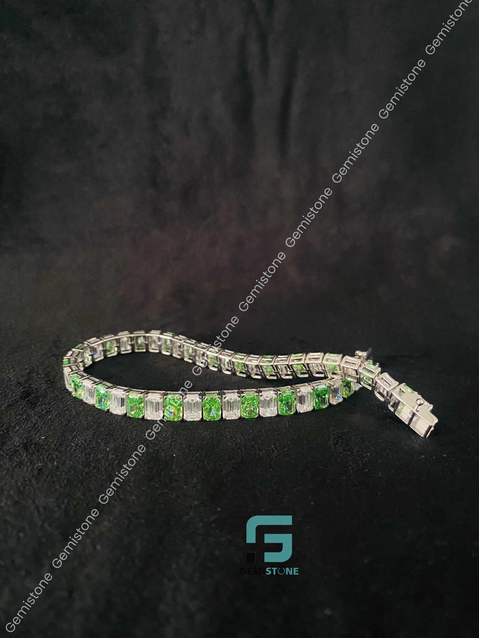 Bust Down Moissanite Green Emerald Tennis Bracelet