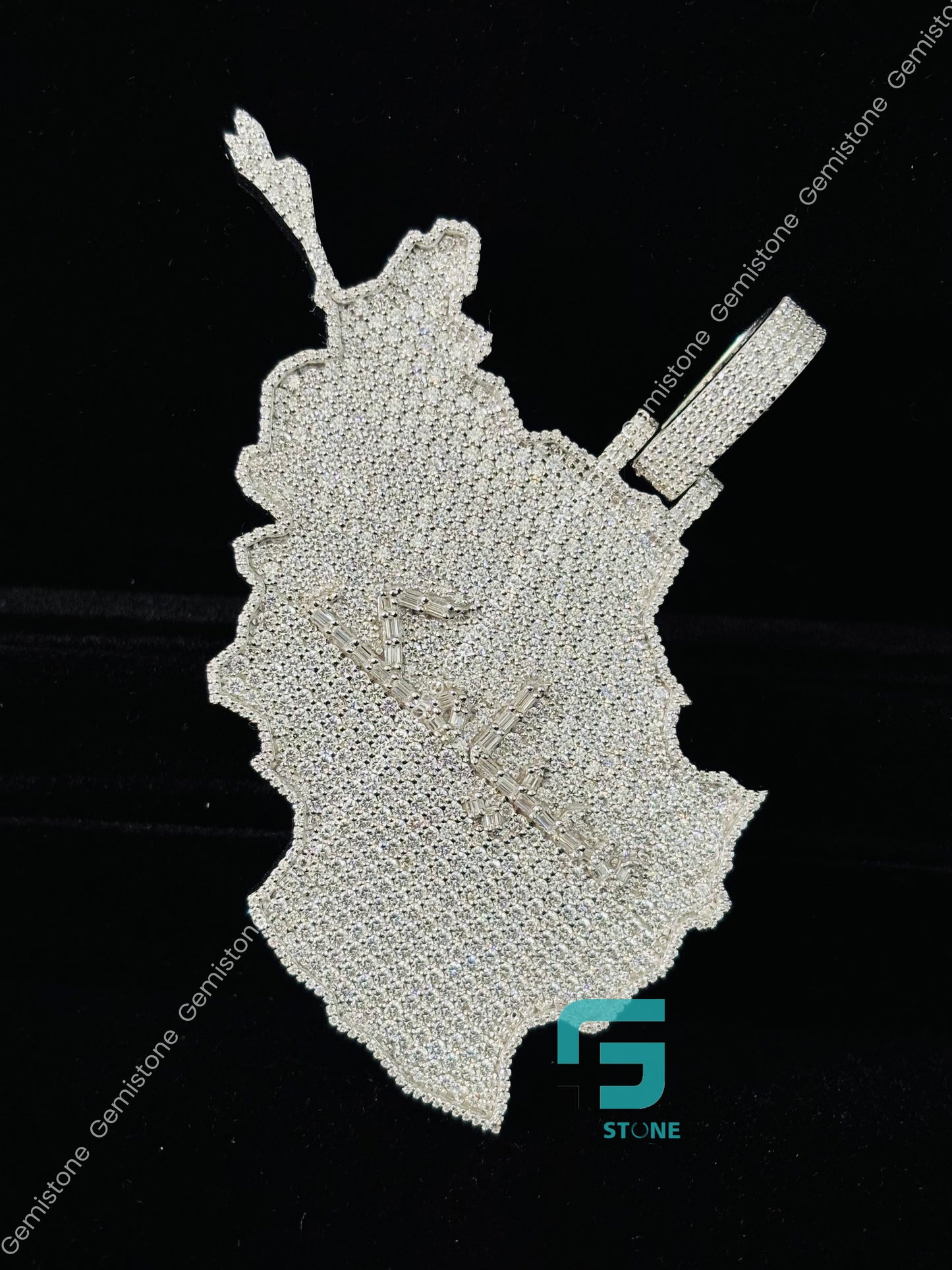 Bust Down Moissanite Hip Hop Pendant