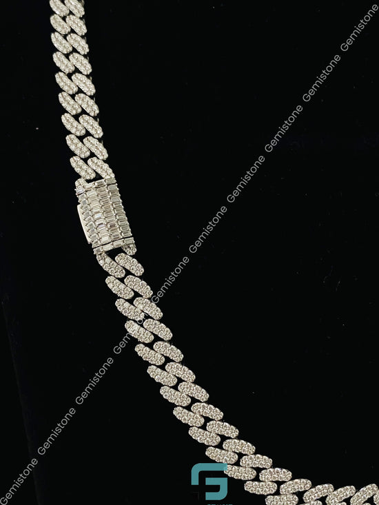 Bust Down Moissanite Luxury Cuban Link Chain