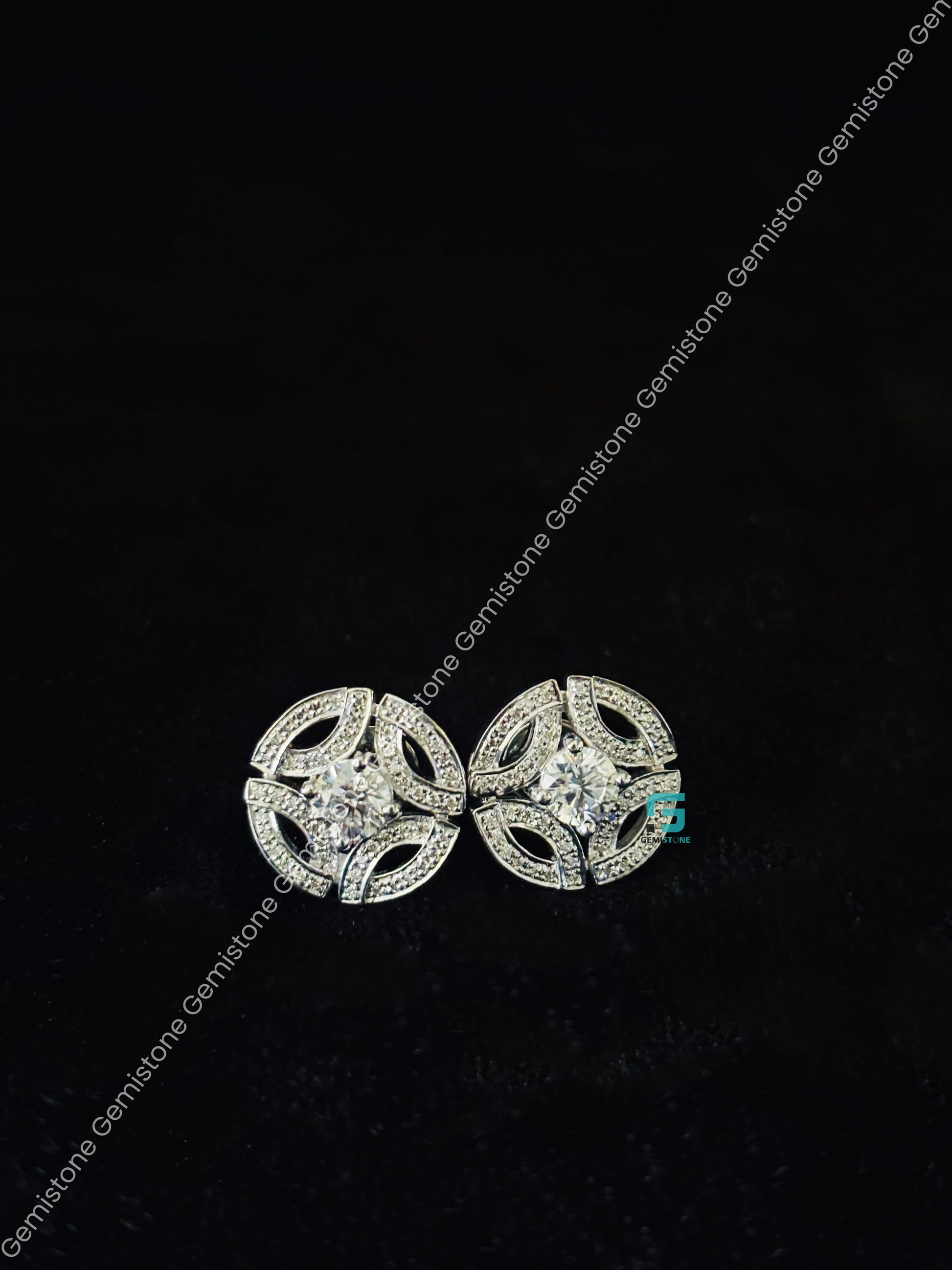 Celebrity Meghan Markle Studs