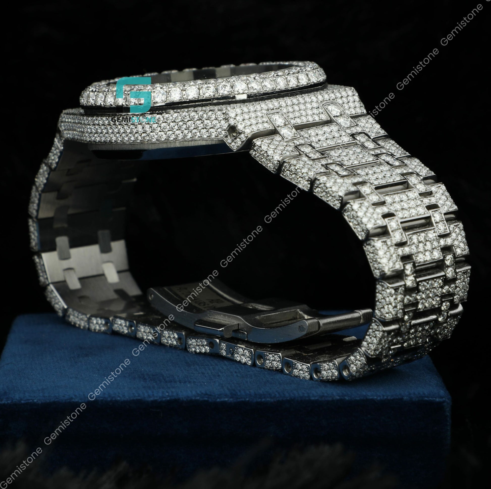 Chrongraph-Multi-Dial-Diamond-Watch-scaled