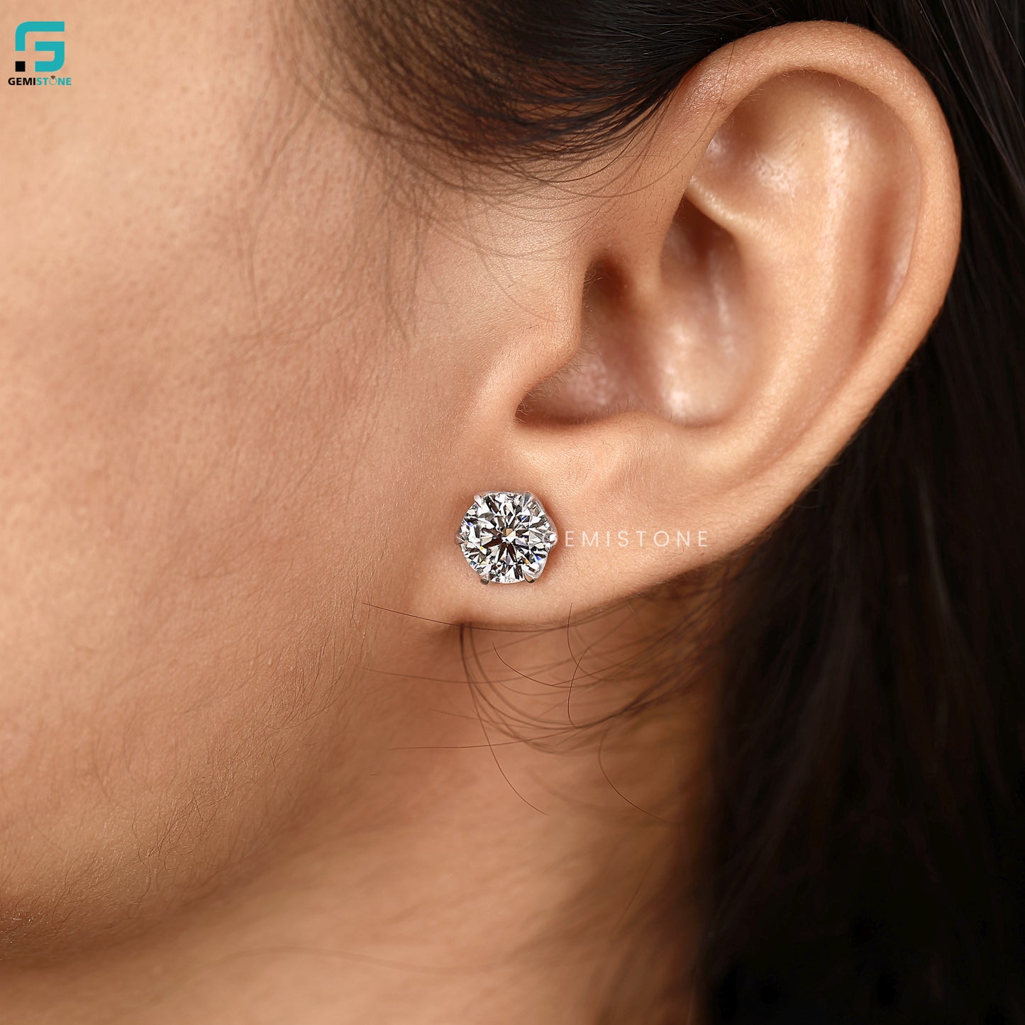 Classic Round Stud Earrings