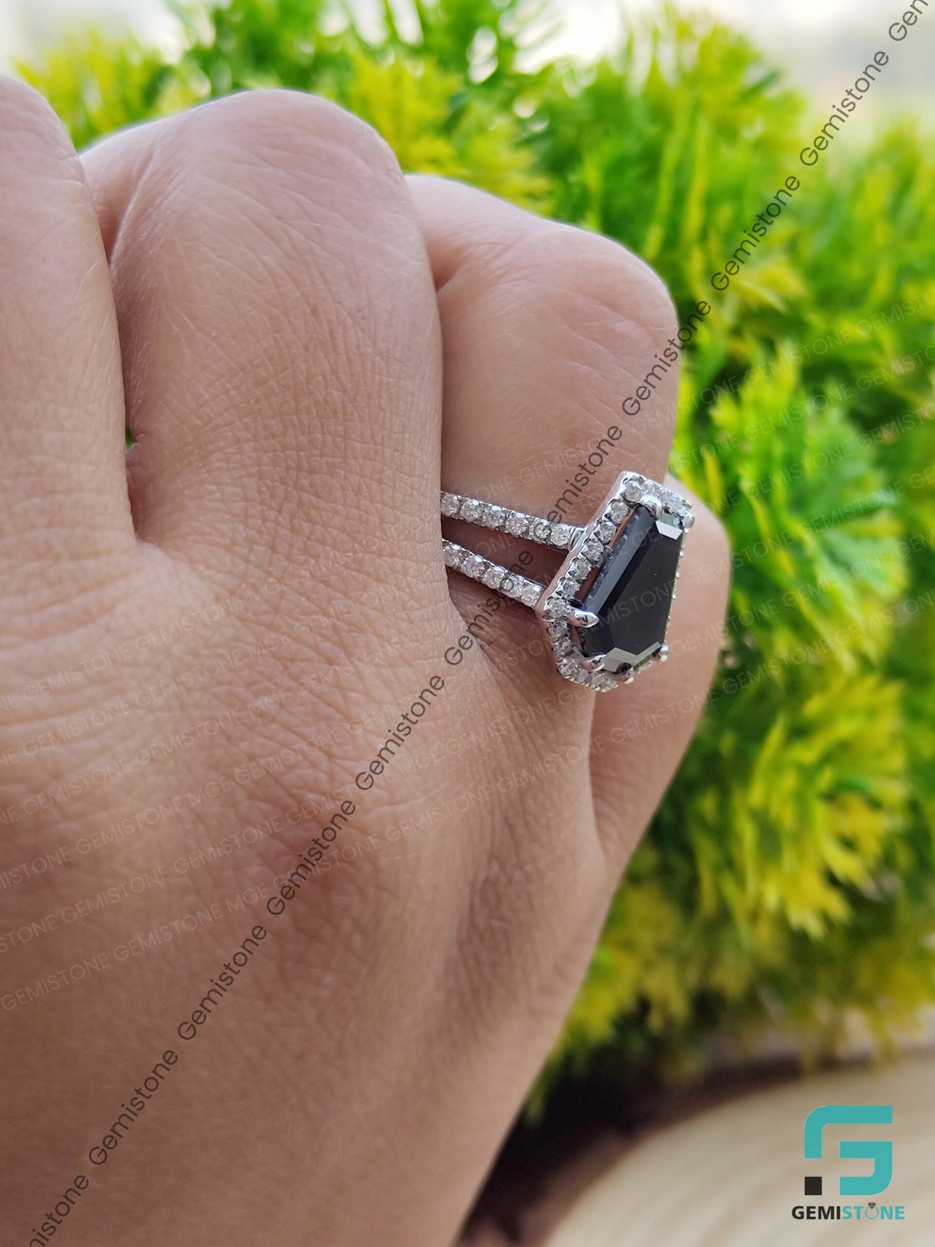 Coffin-Cut-Ring-1