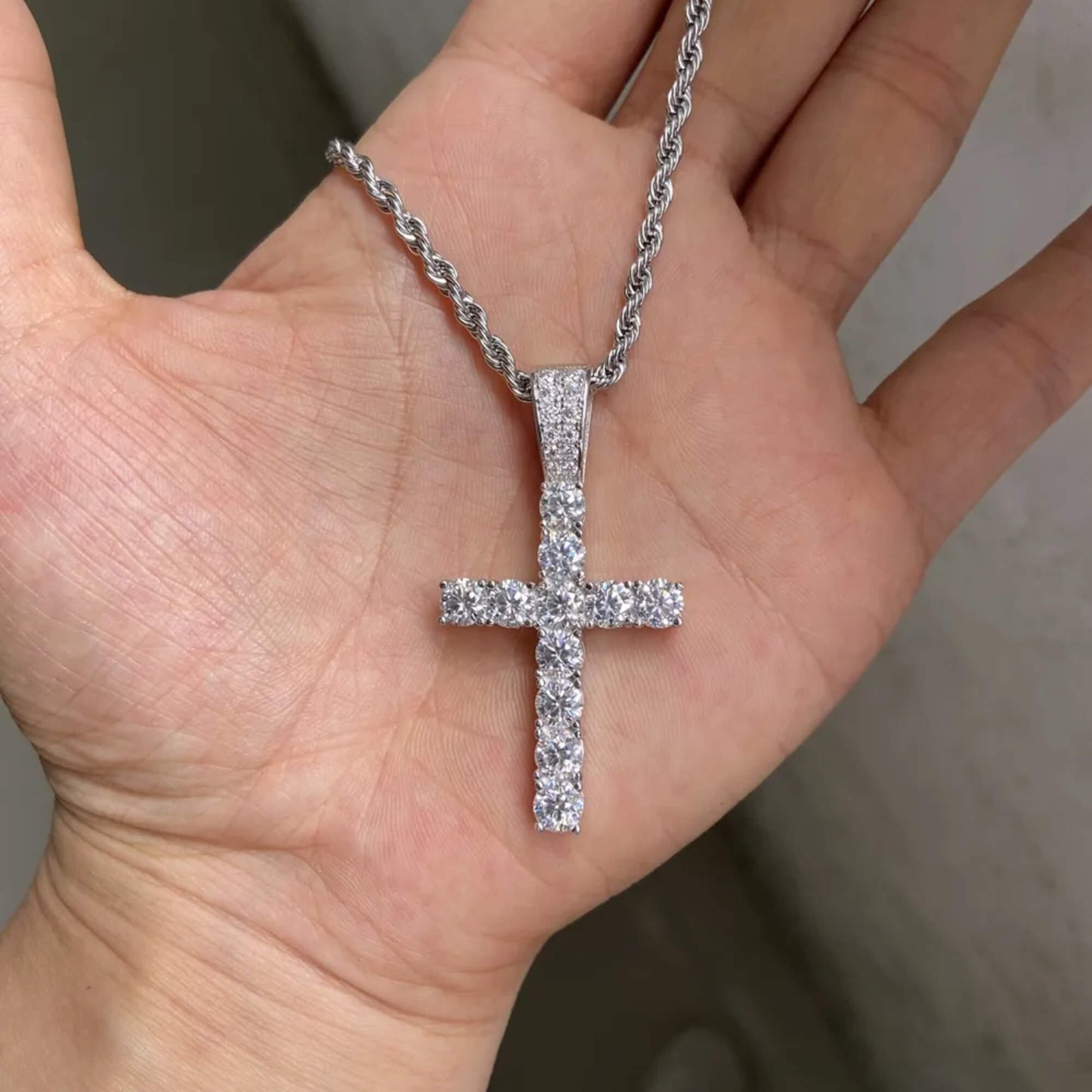 VVS Round Cut Moissanite Diamond Cross Pendant Men's