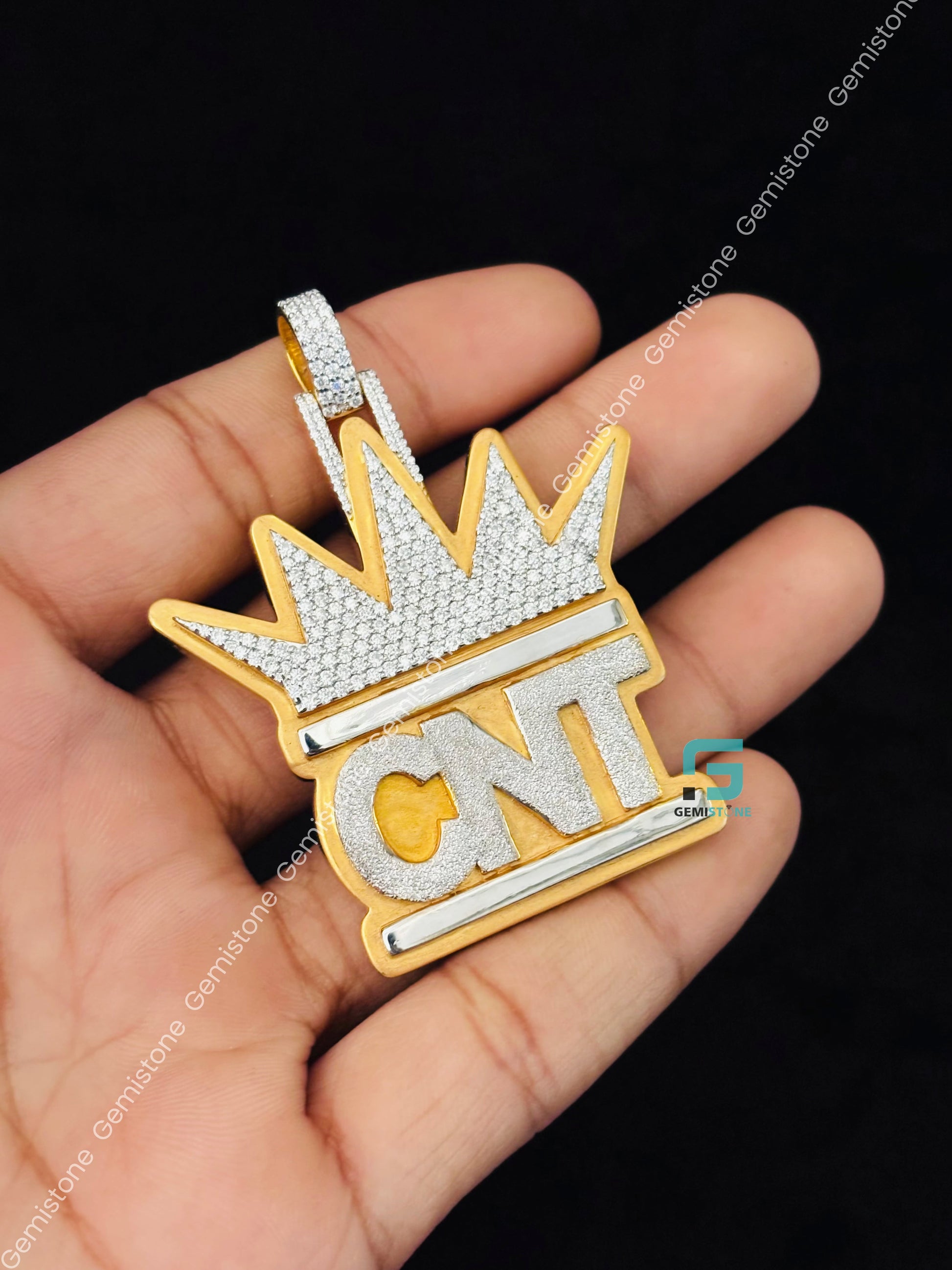 Crown Diamond Dust CNT Setting Pendant