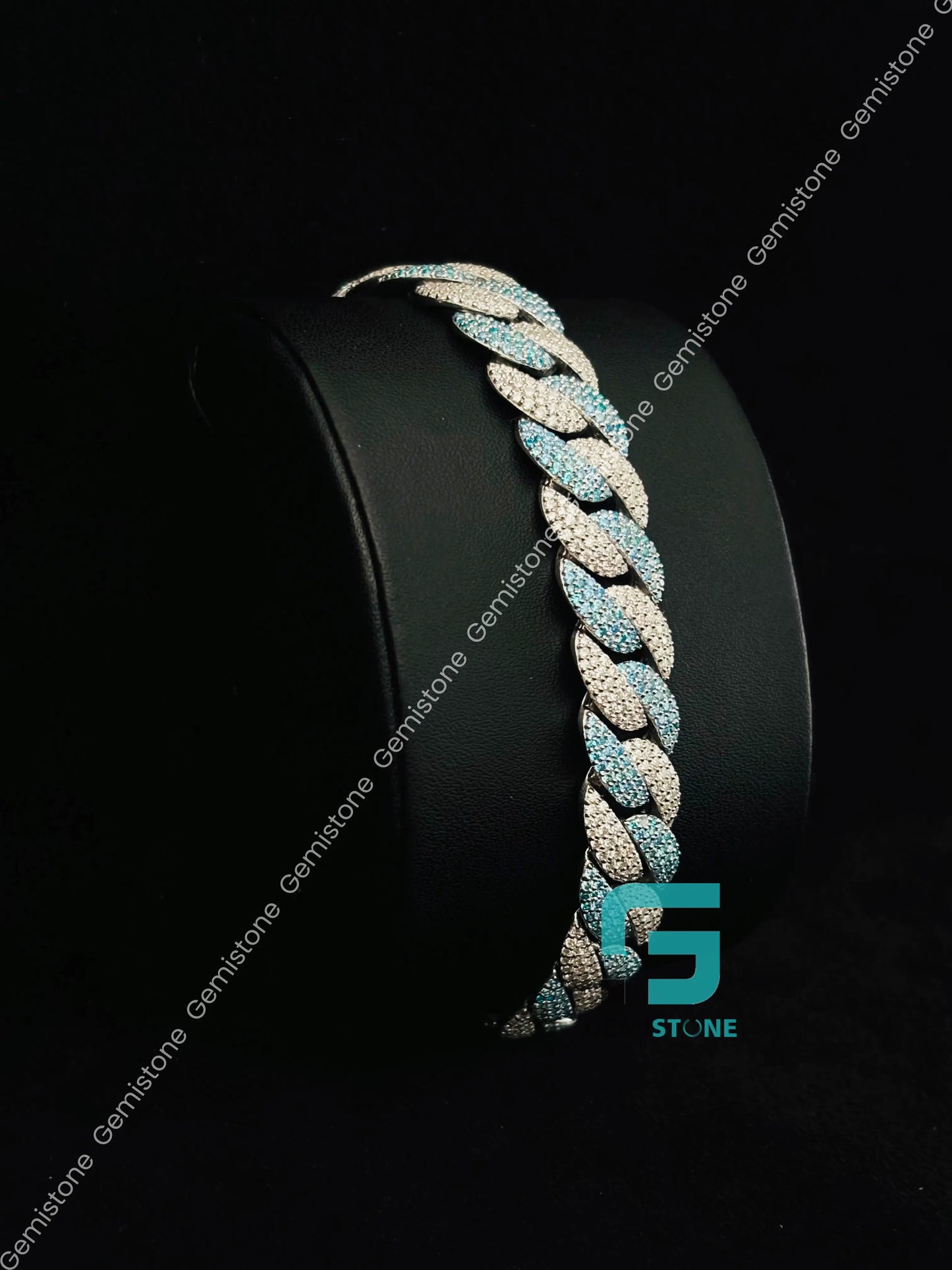 Cuban Link Sky Blue Diamond Moissanite Bracelet