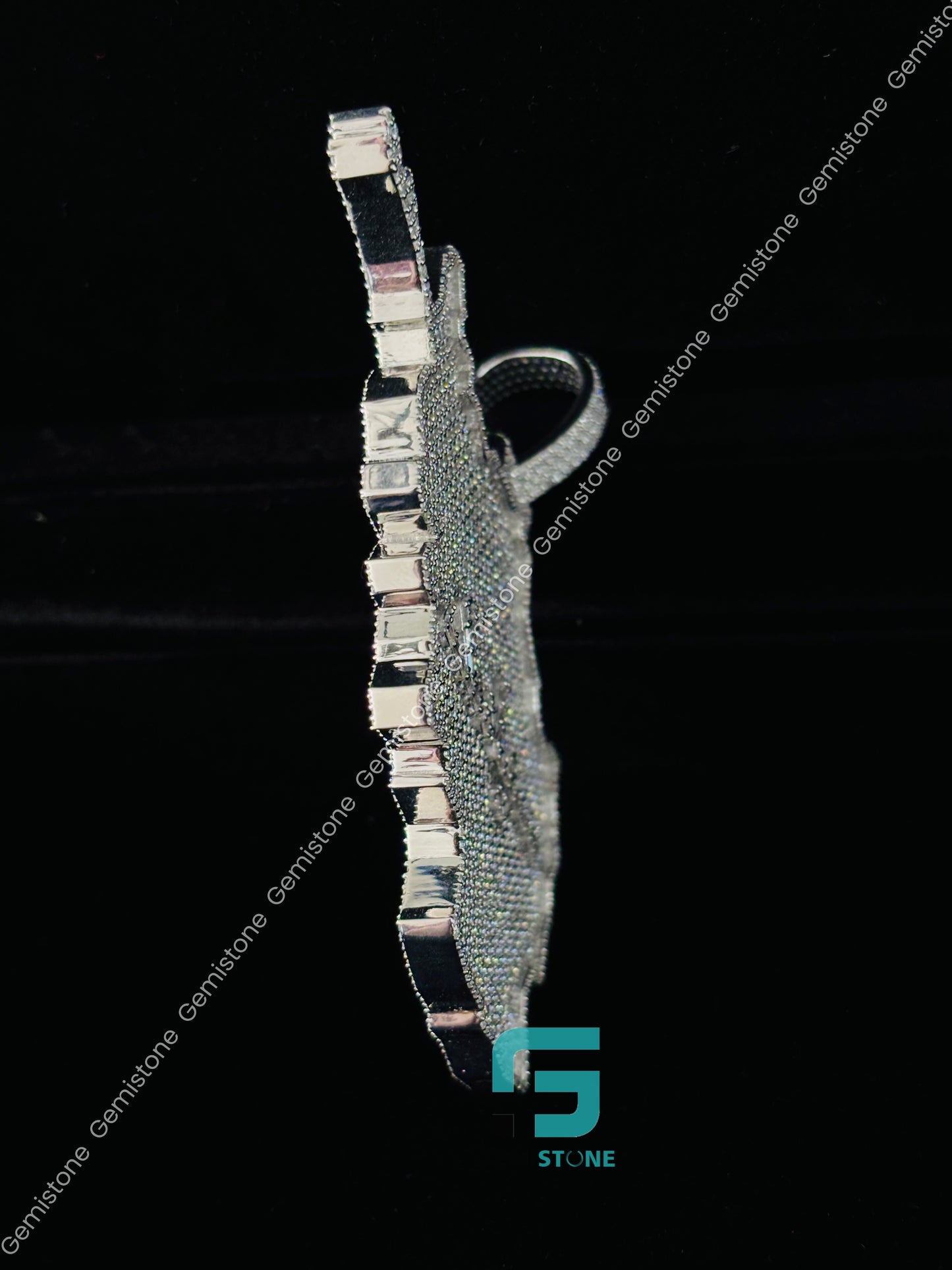 Custom Moissanite Iced out Pendant