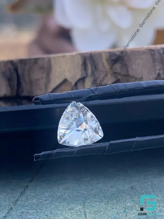 D Colorless VVS 1.20CT to 5.00Ct Loose Trillion Cut Moissanite Stone