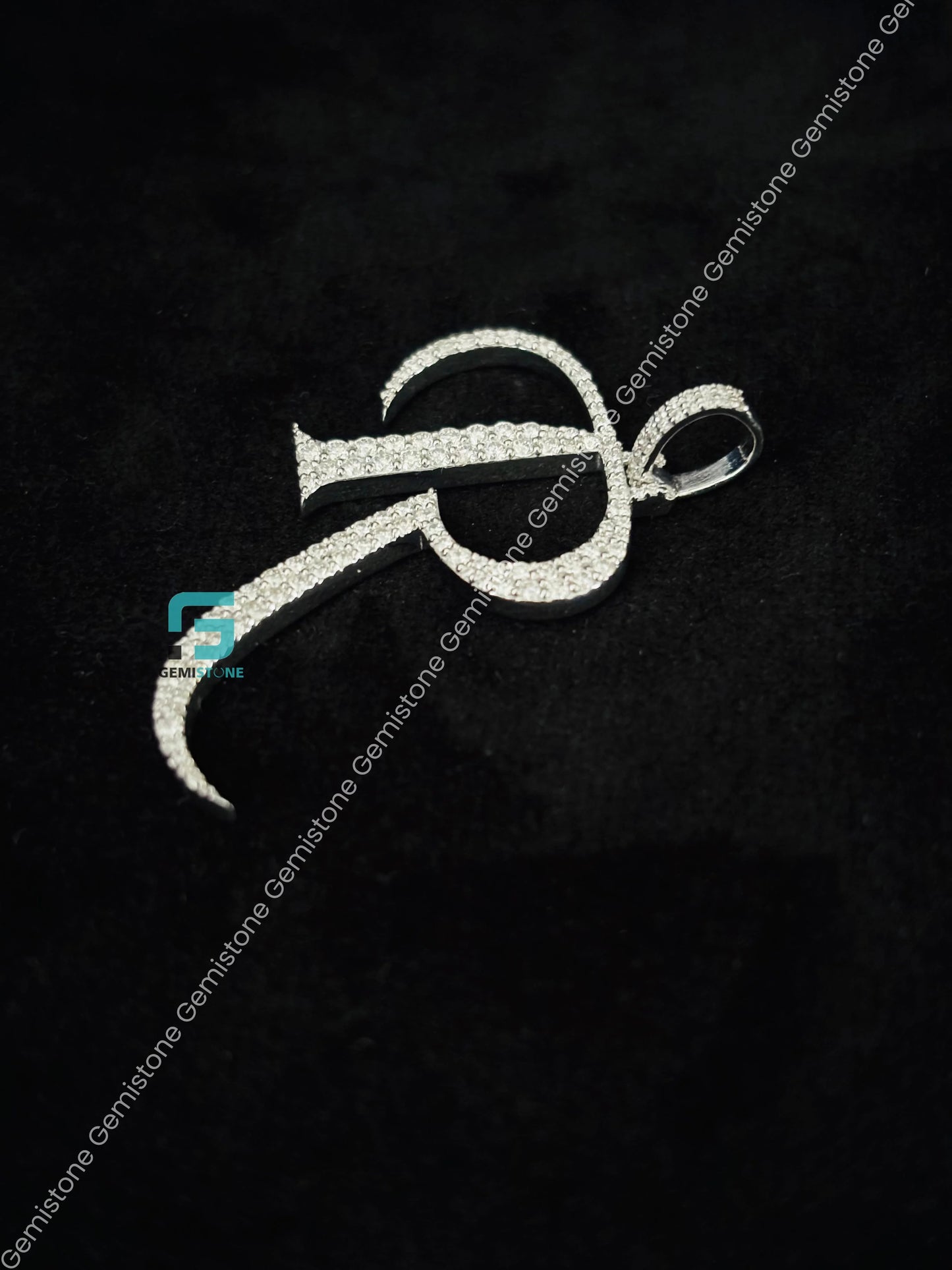 Dainty R Letter Moissanite Pendant
