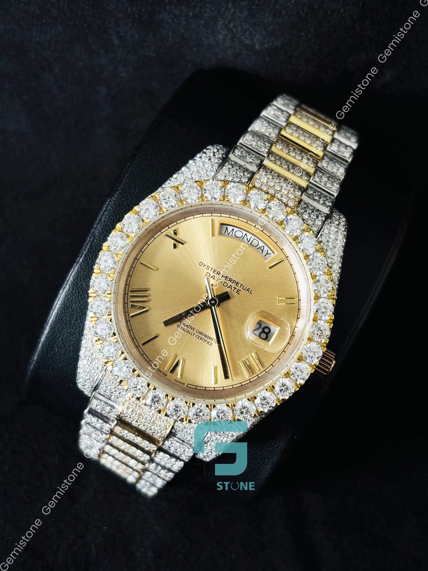 Day Date Moissanite Big Bezel Watch