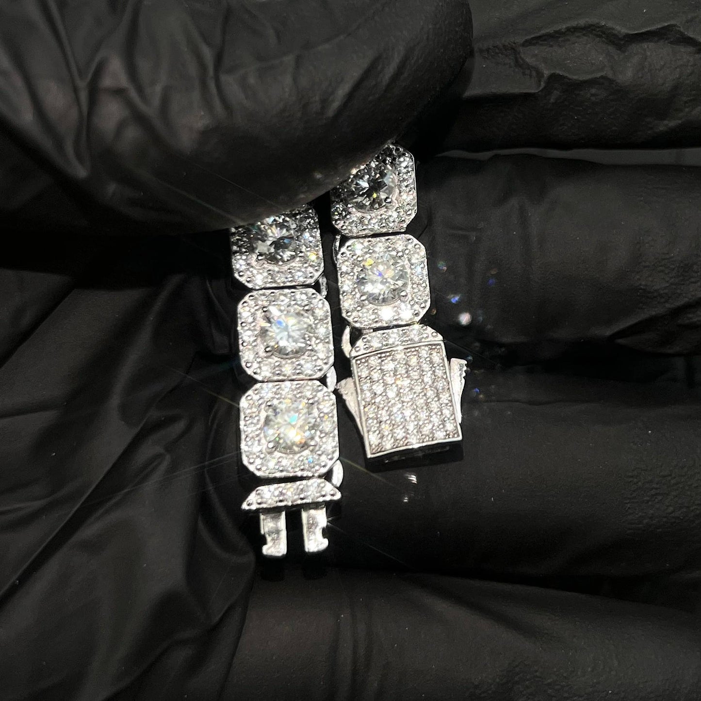 Diamond-Cluster-Bracelet