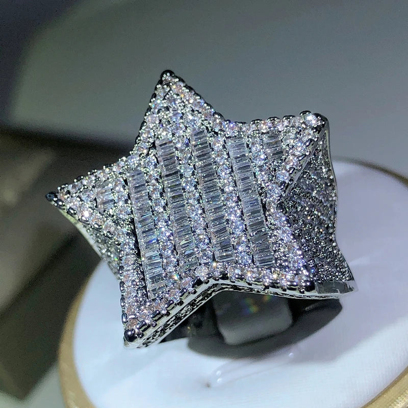 Diamond-Star-Ring