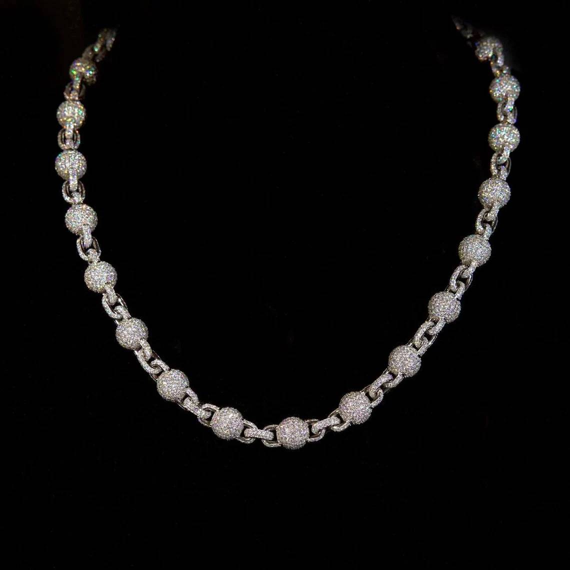 Diamond-Studded-Chain