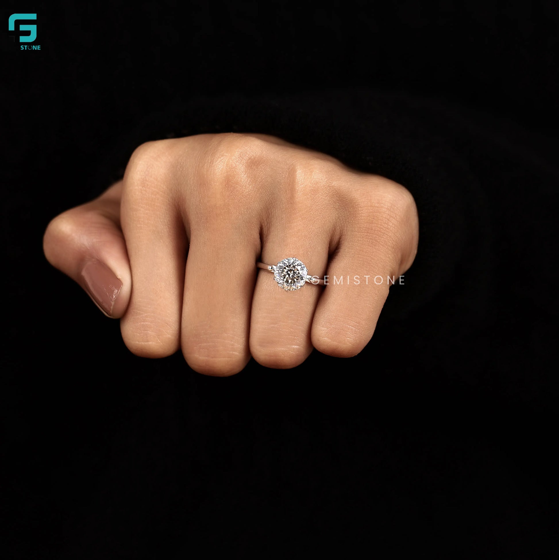 E VVS2 Round Lab Grown Diamond Engagement Ring